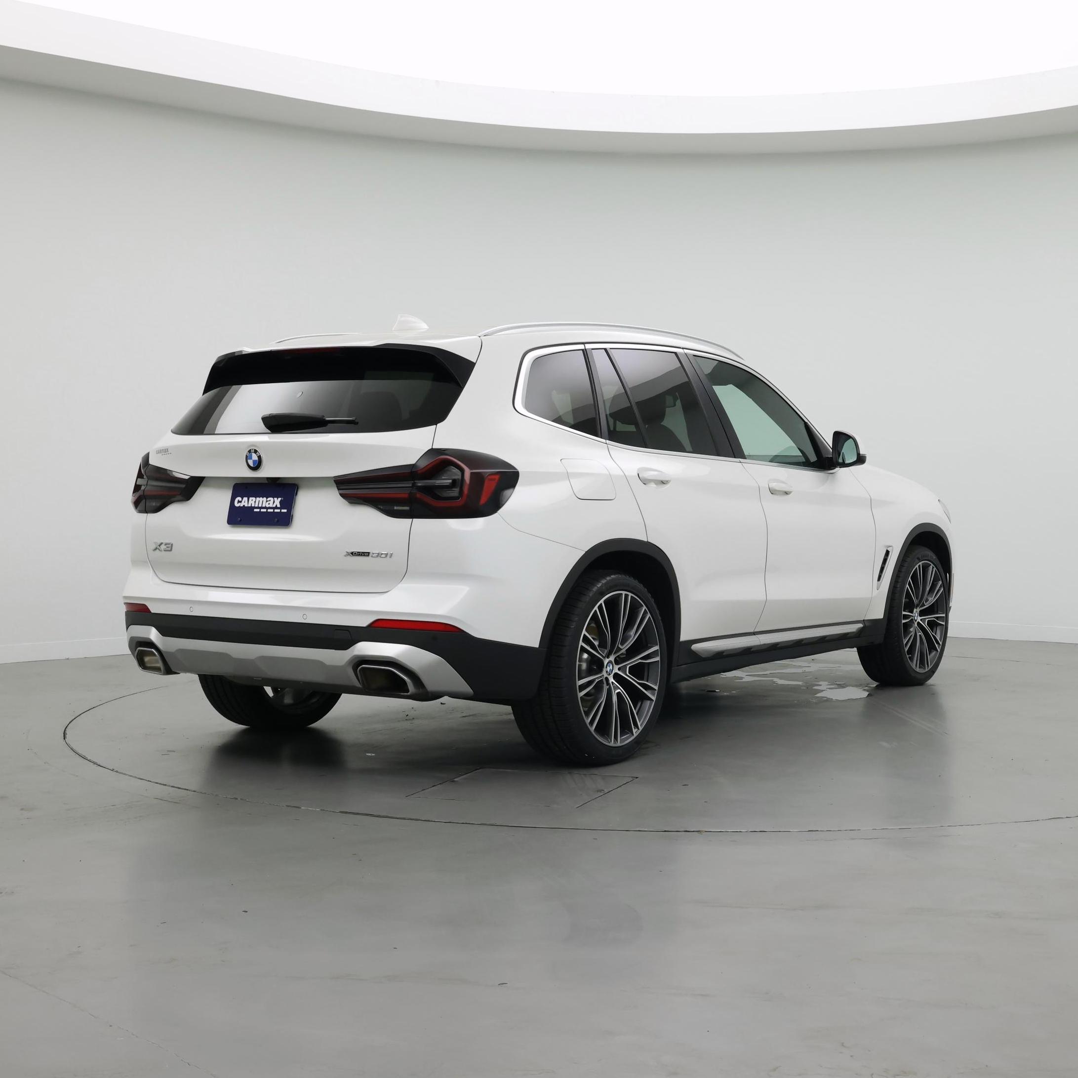 Thumbnail: 2023 BMW X3 - 8