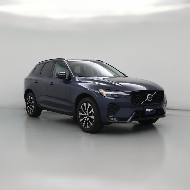 2024 Volvo XC60 B5 Core Dark Theme