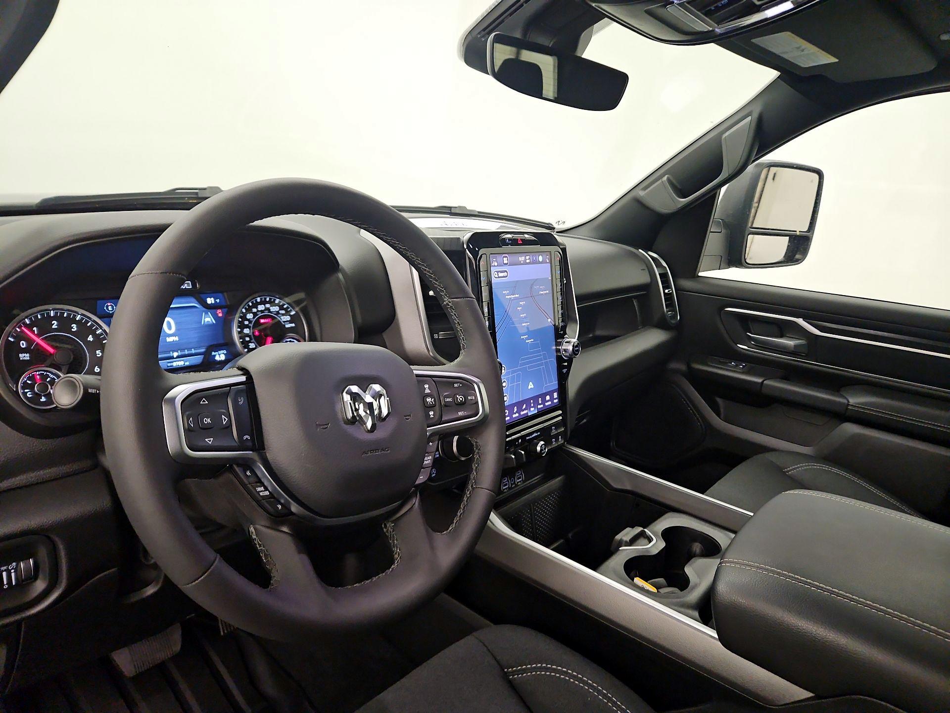 Thumbnail: 2025 RAM 1500 - 9
