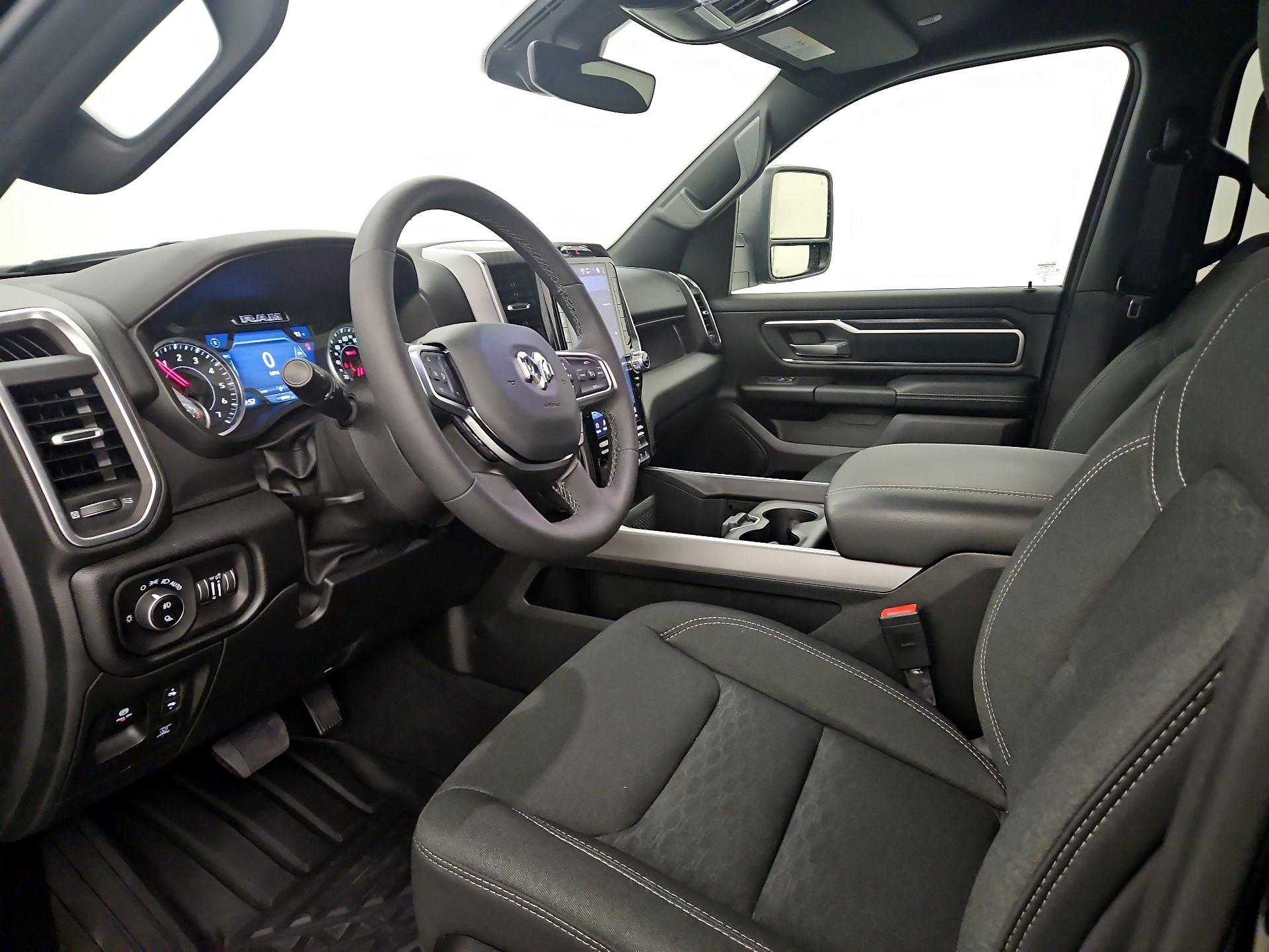 Thumbnail: 2025 RAM 1500 - 11
