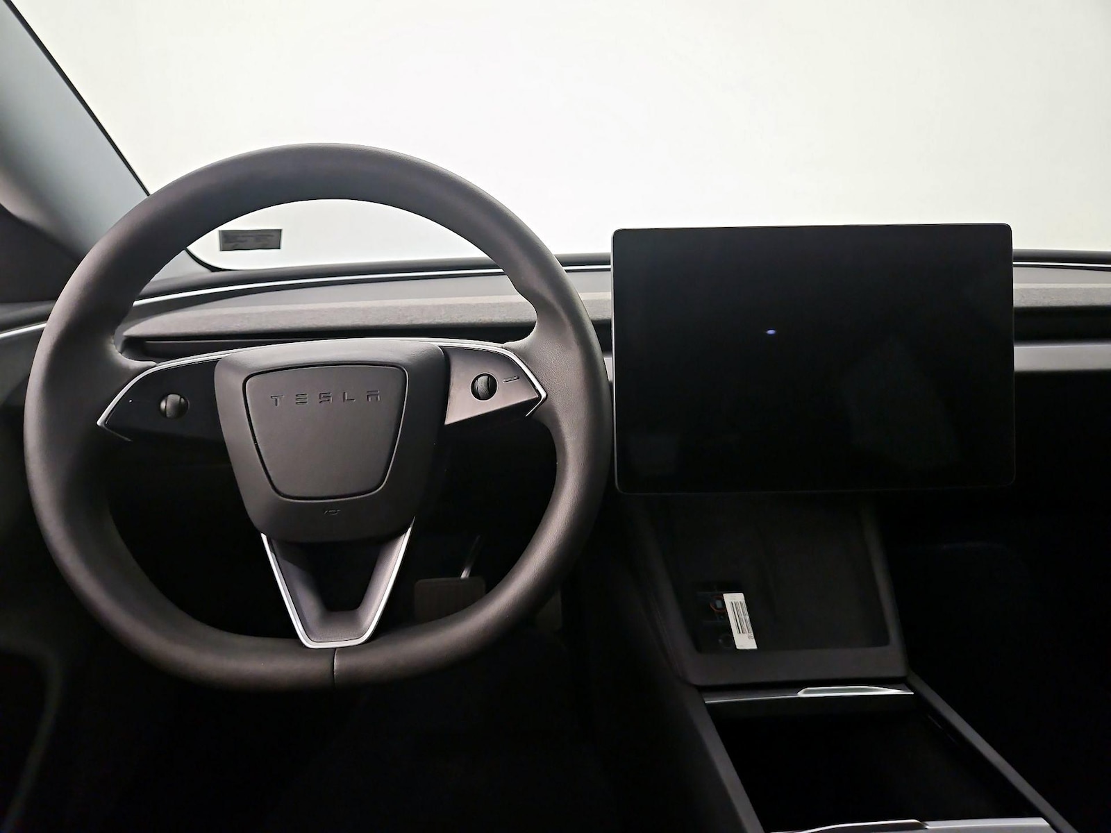 2025 Tesla Model 3 Long Range - Photo 11