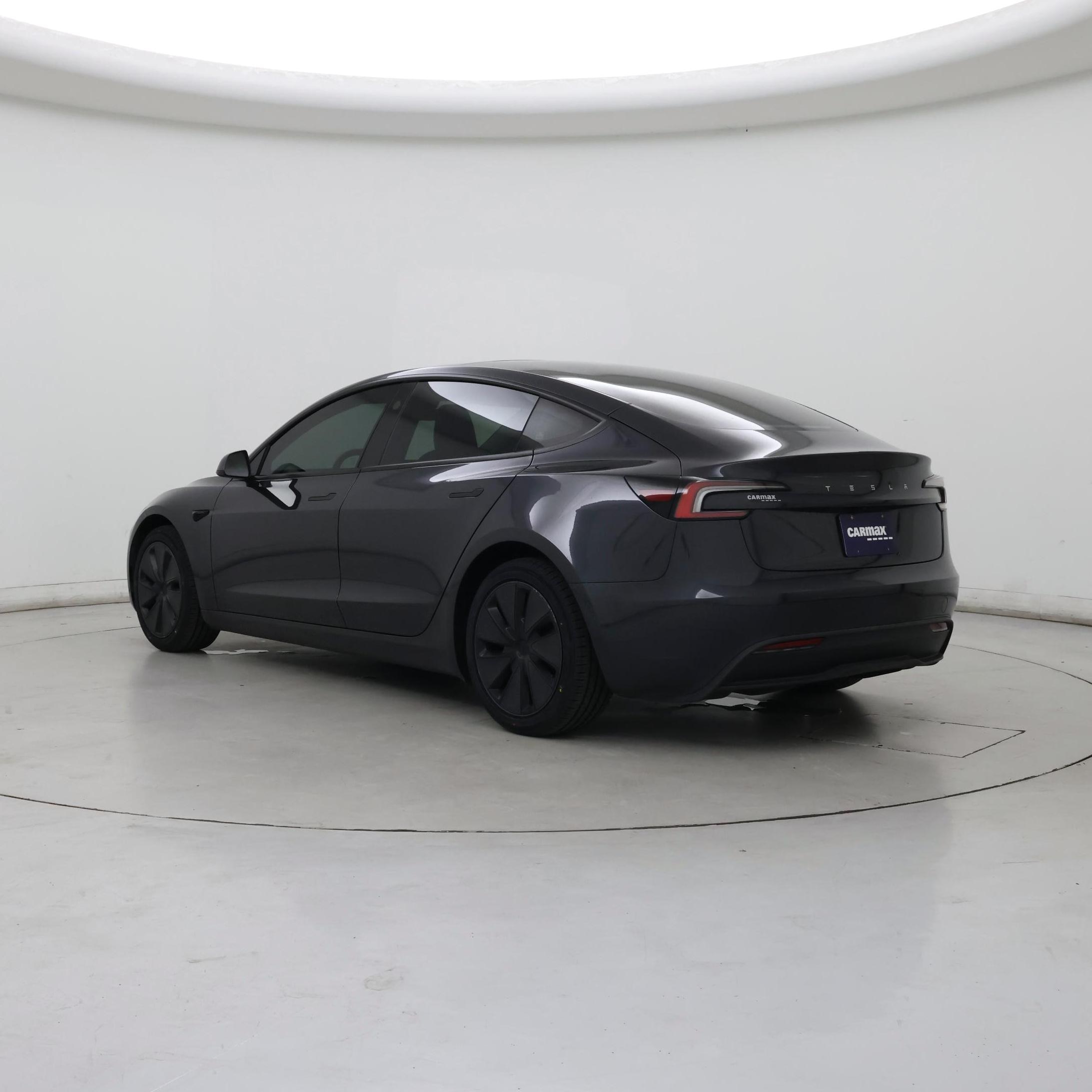 Thumbnail: 2025 Tesla Model 3 - 2