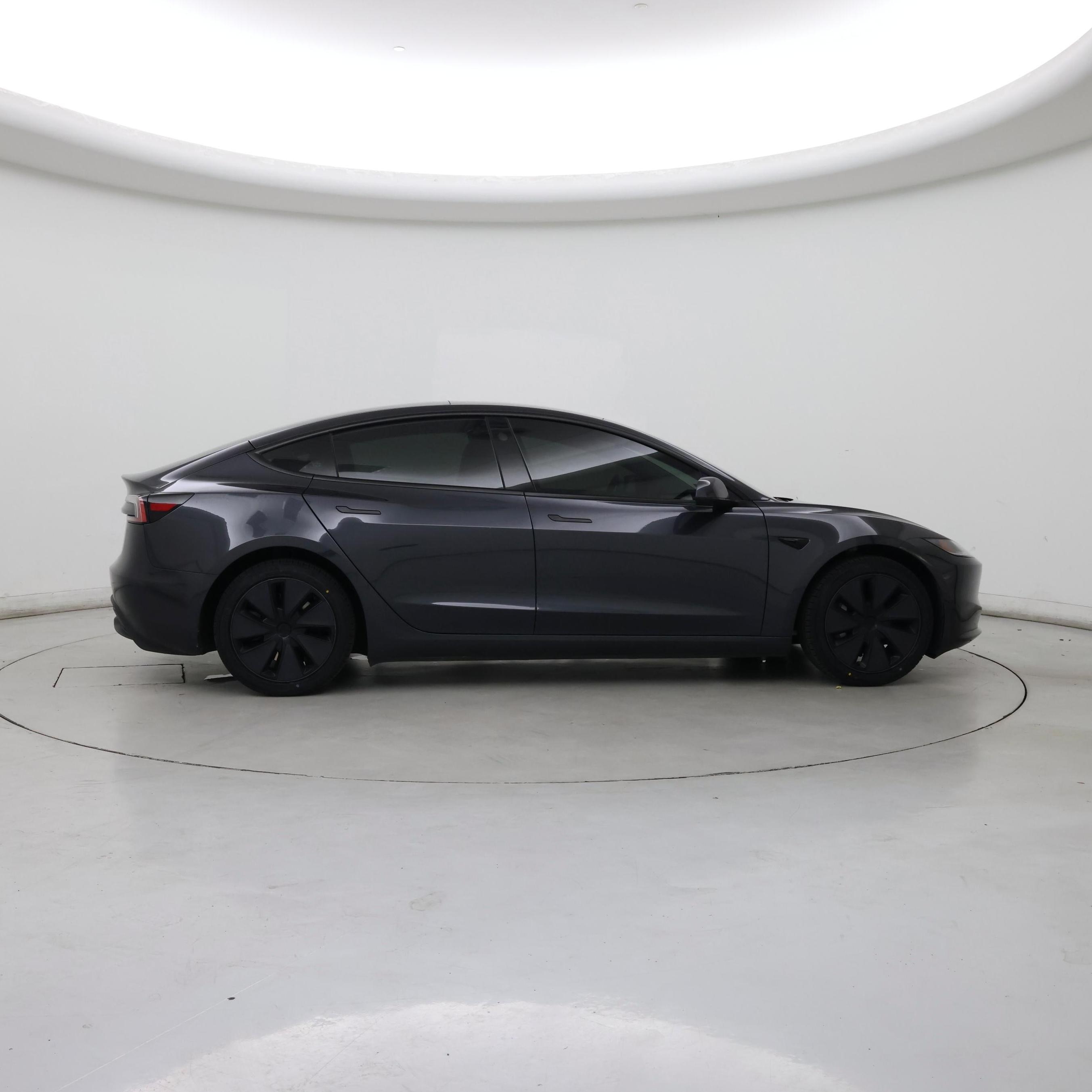 Thumbnail: 2025 Tesla Model 3 - 7