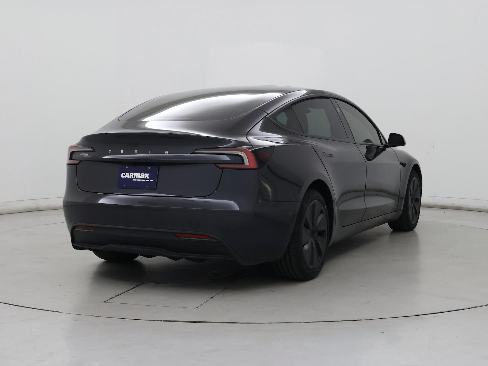 2025 Tesla Model 3 Long Range - Photo 9
