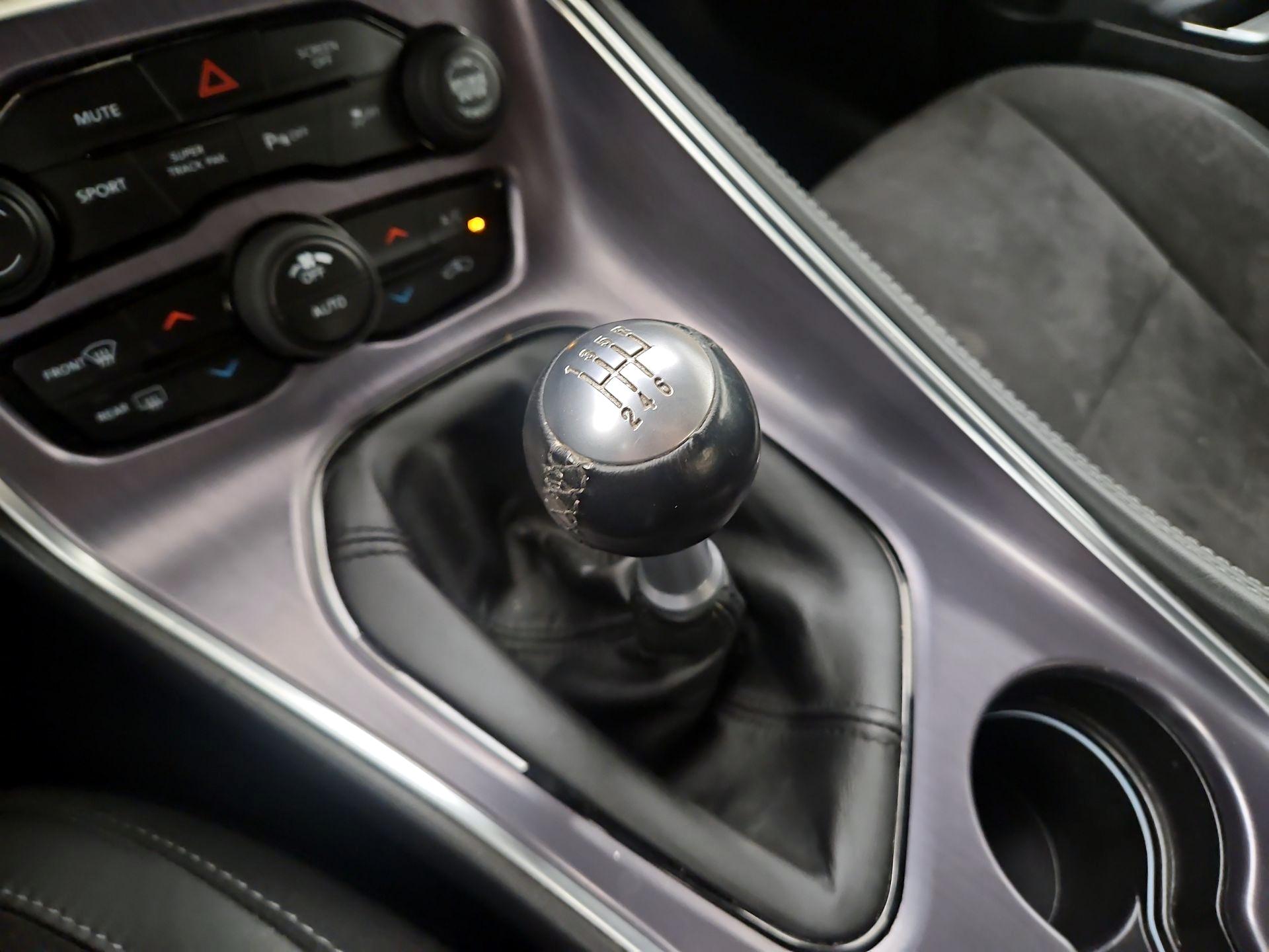 Thumbnail: 2017 Dodge Challenger - 17