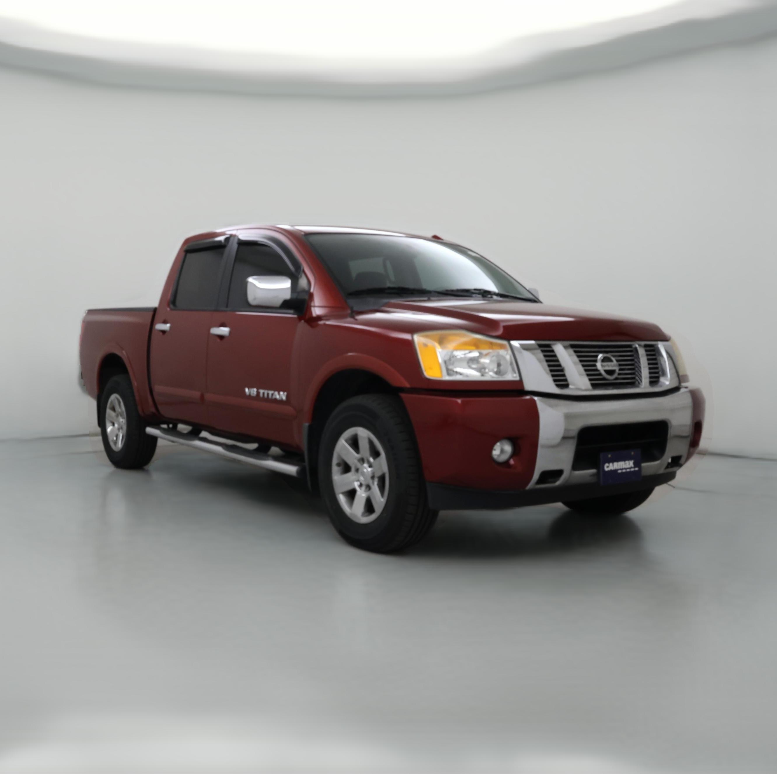 Thumbnail: 2015 Nissan Titan - 1