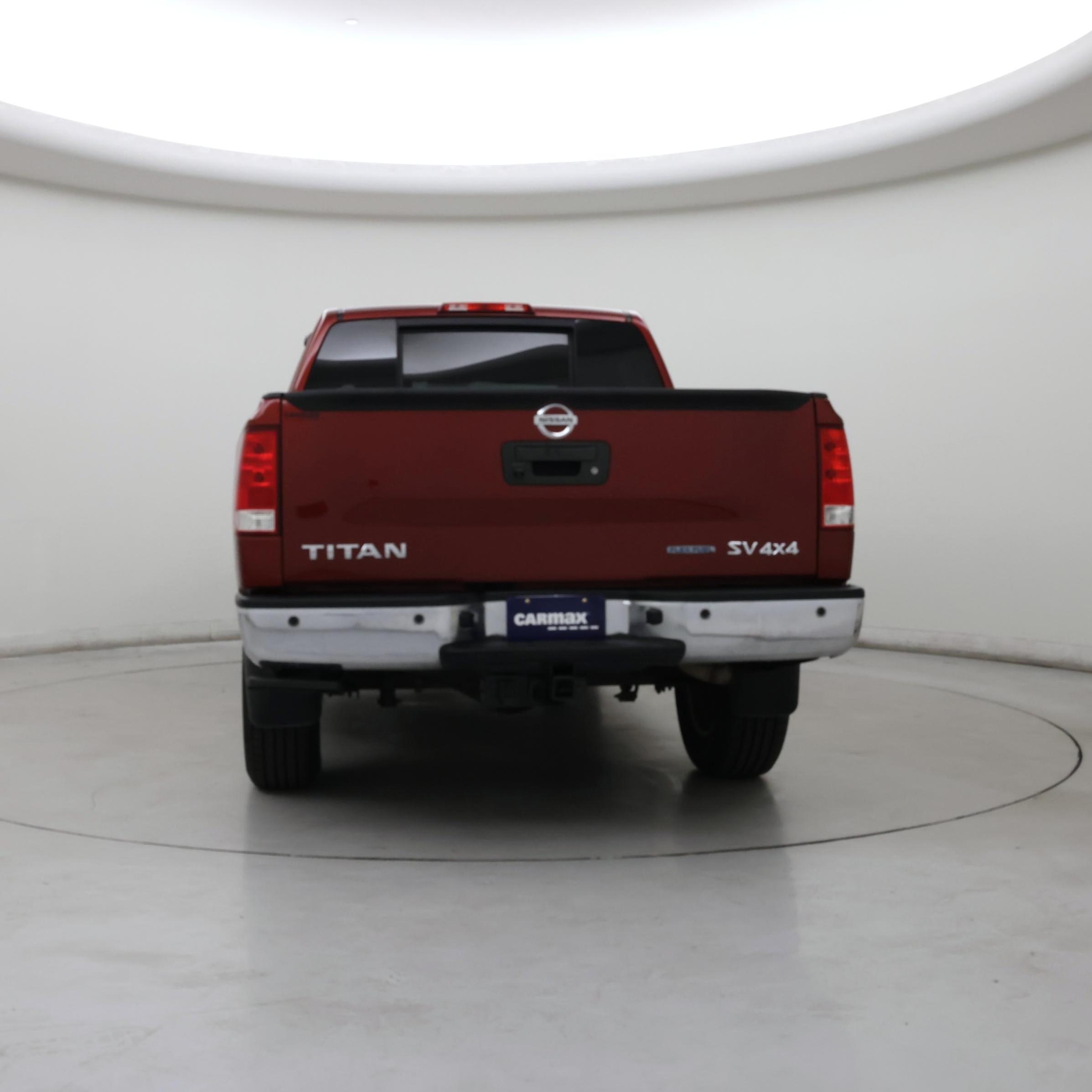 Thumbnail: 2015 Nissan Titan - 6