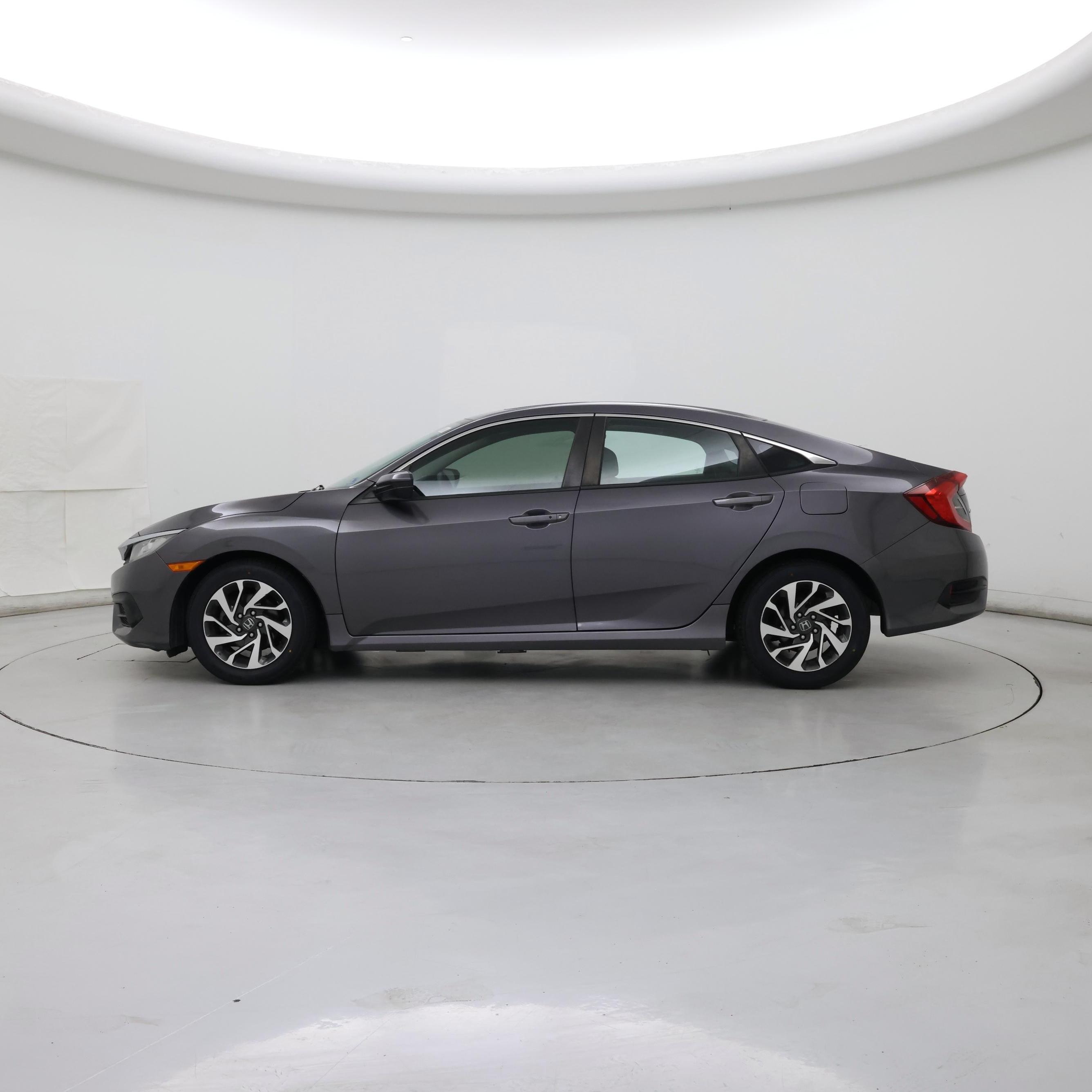 Thumbnail: 2016 Honda Civic - 3