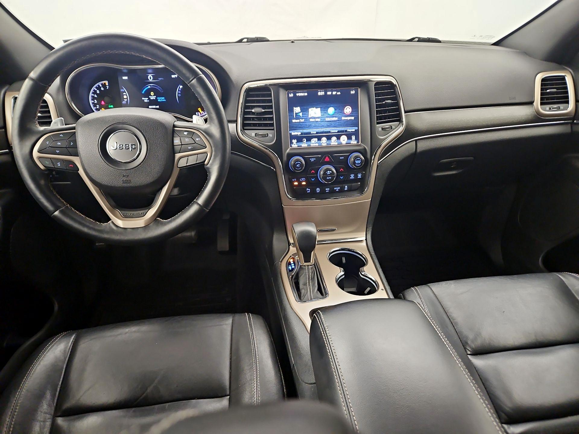 Thumbnail: 2017 Jeep Grand Cherokee - 9