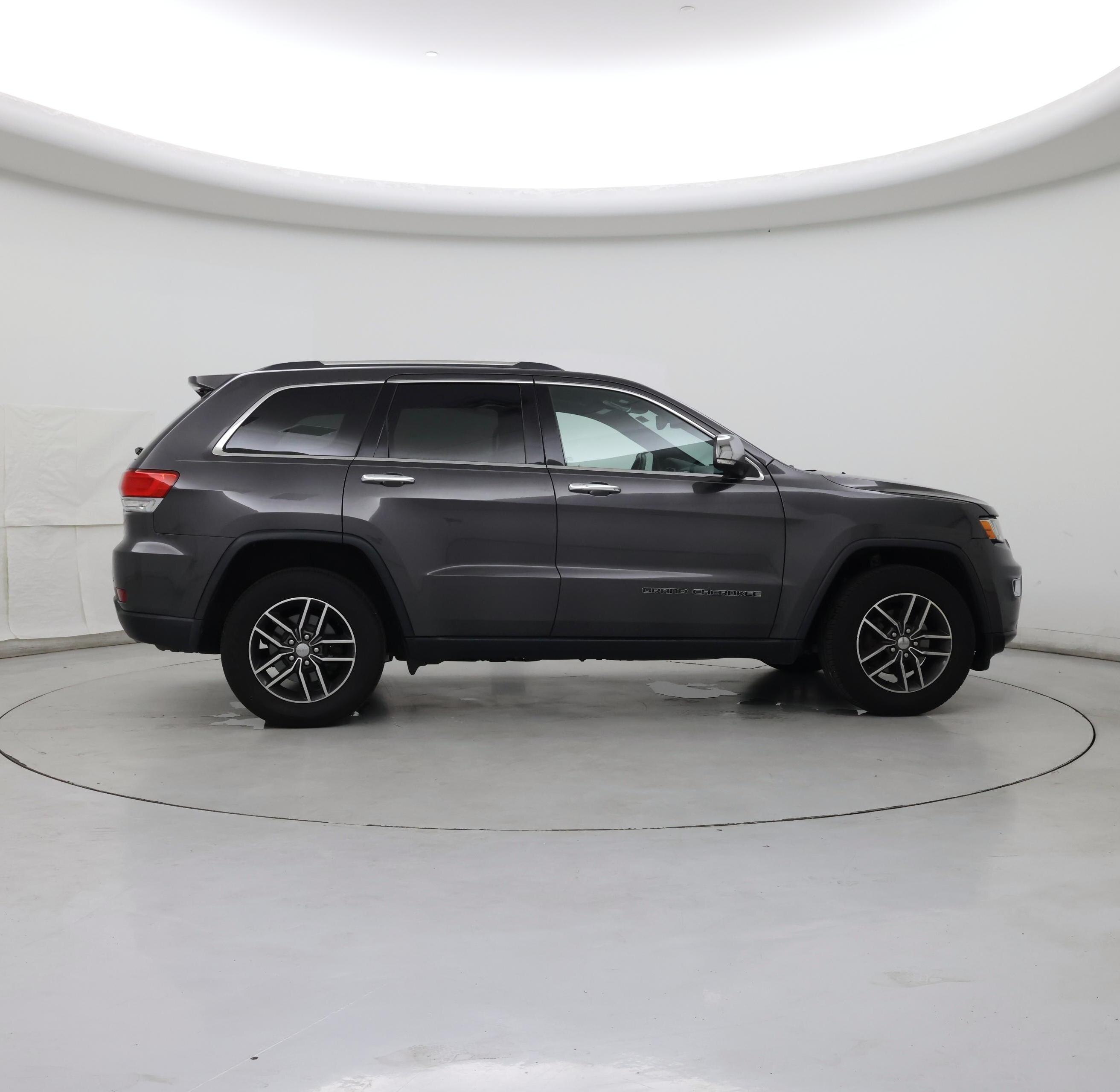 Thumbnail: 2017 Jeep Grand Cherokee - 7