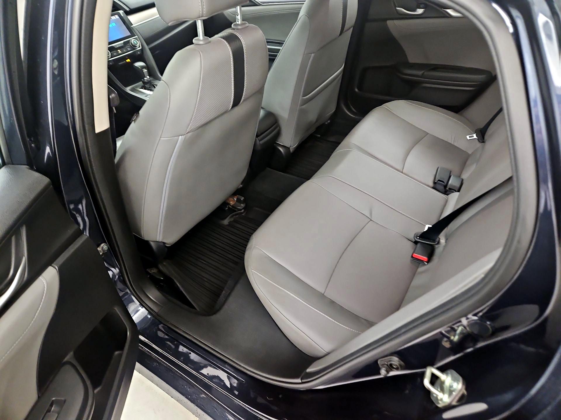 Thumbnail: 2016 Honda Civic - 17