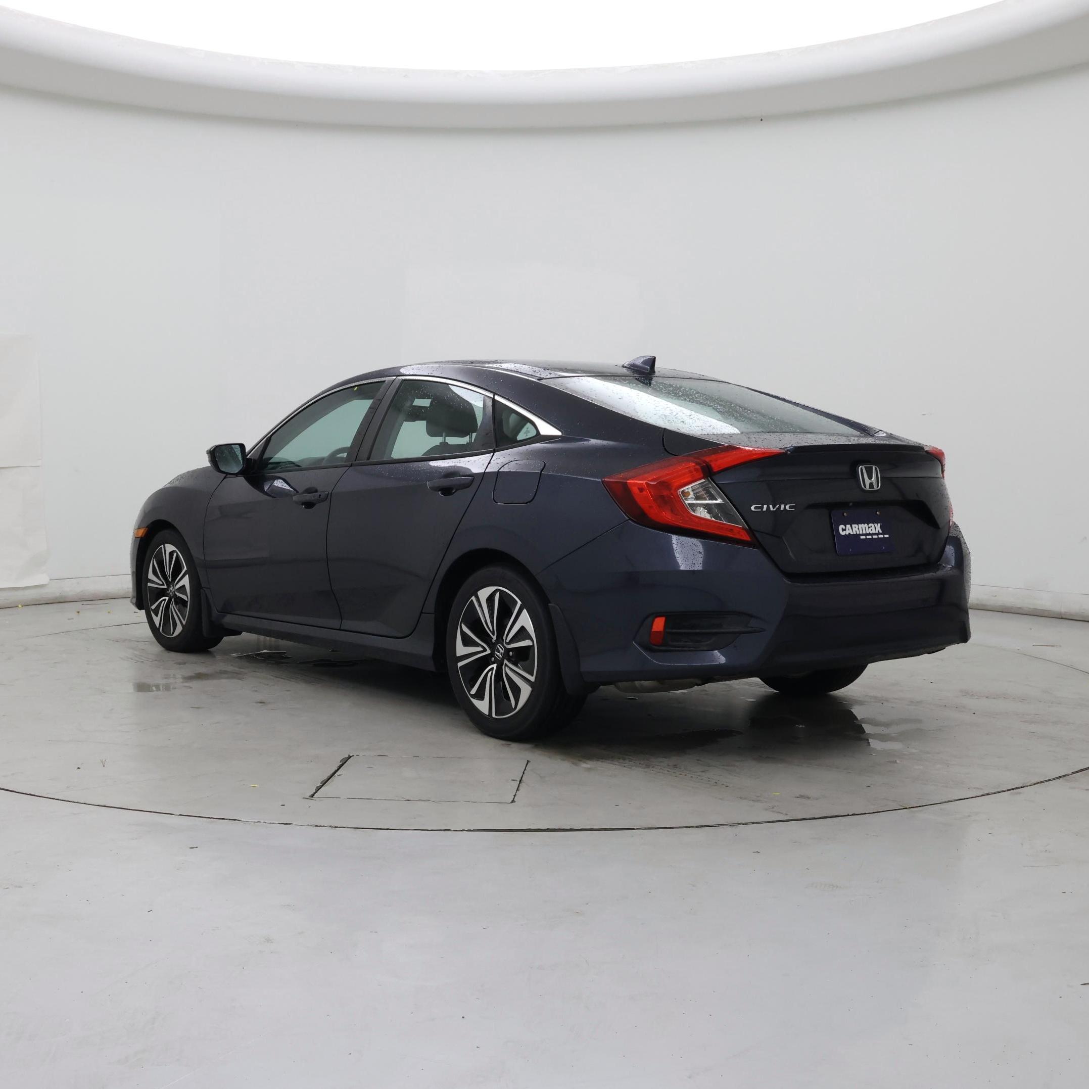 Thumbnail: 2016 Honda Civic - 2