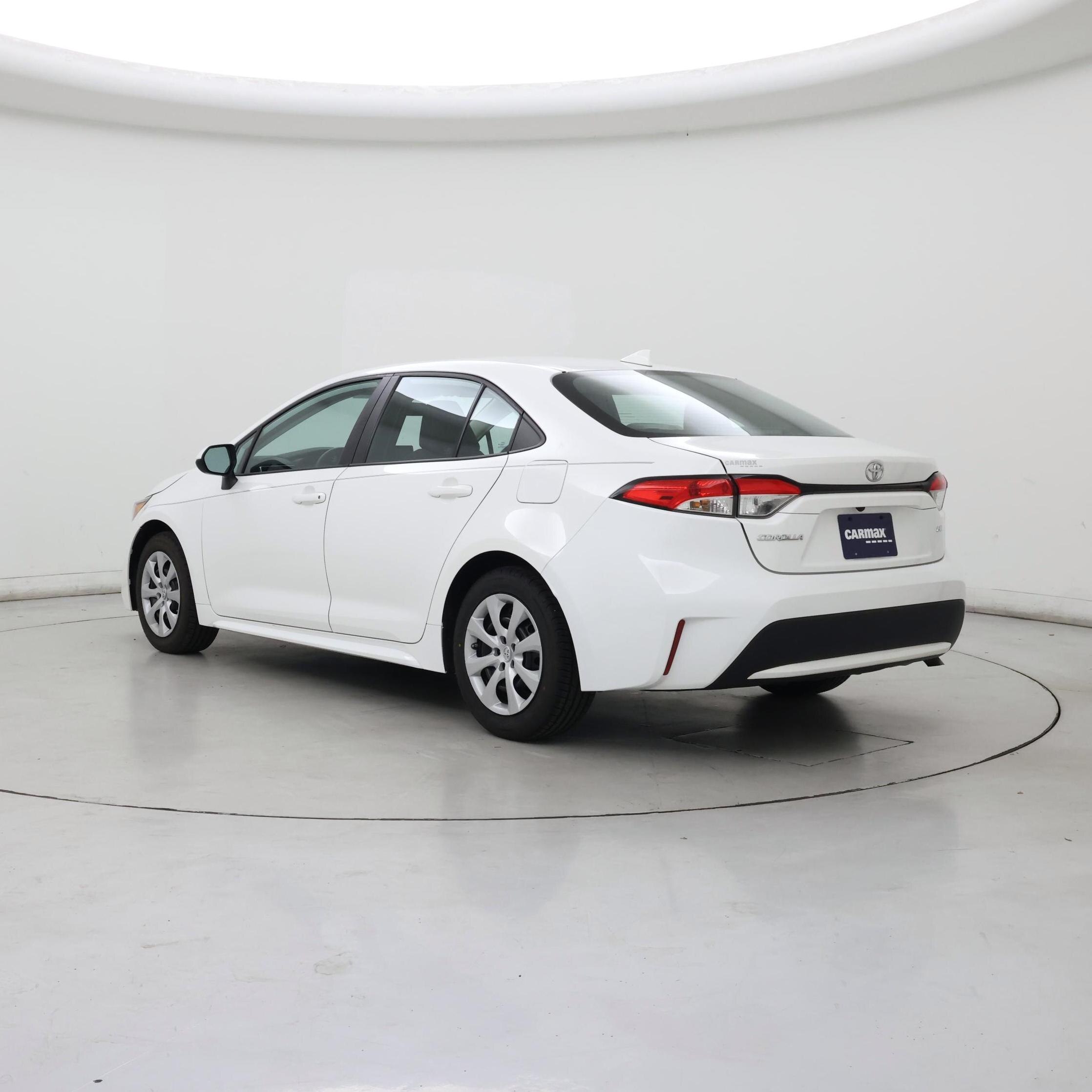Thumbnail: 2021 Toyota Corolla - 2