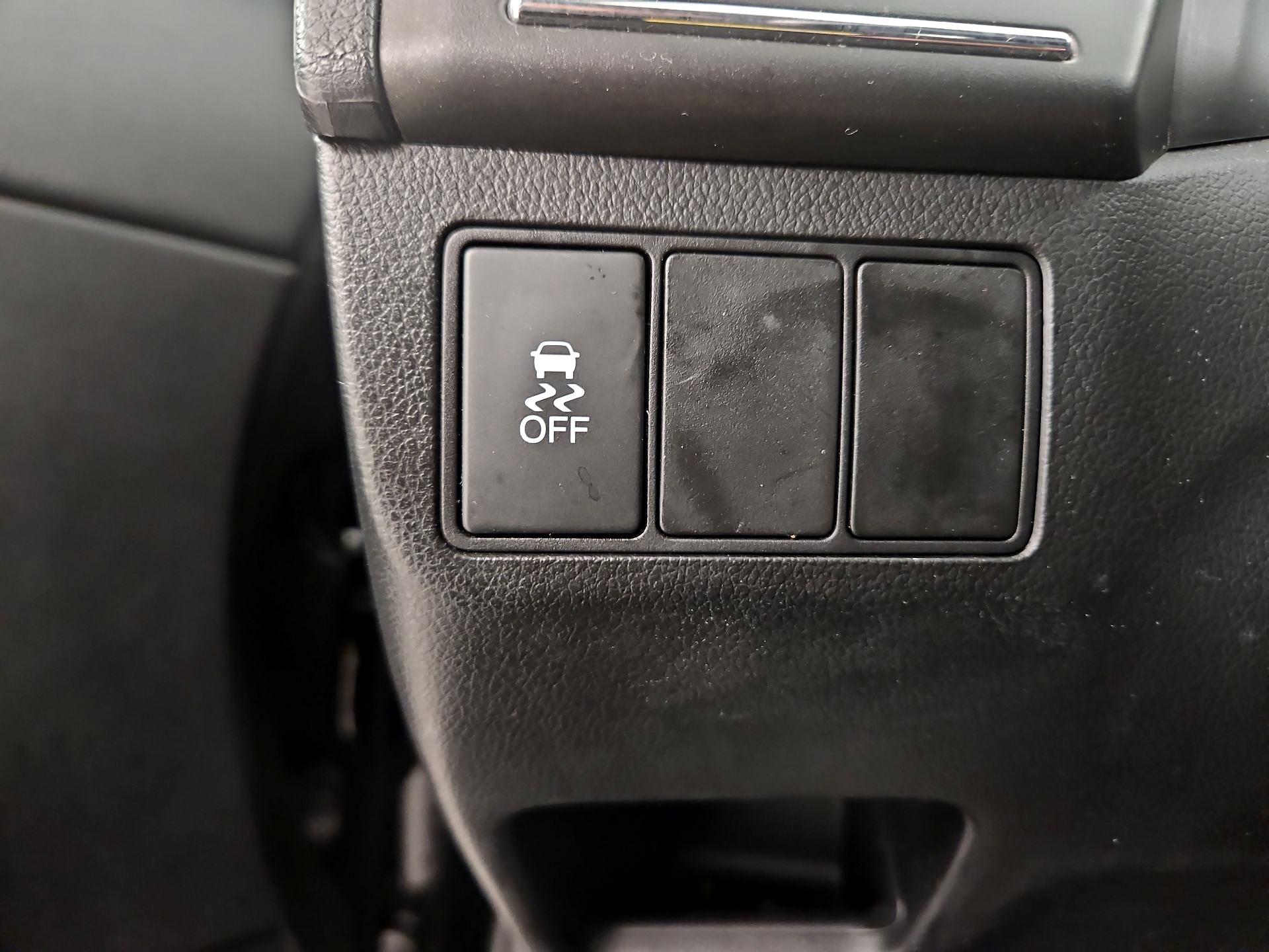 Thumbnail: 2015 Honda Civic - 13