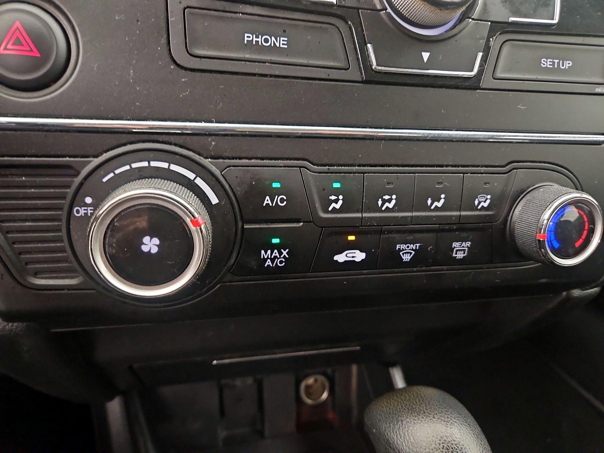 Thumbnail: 2015 Honda Civic - 16
