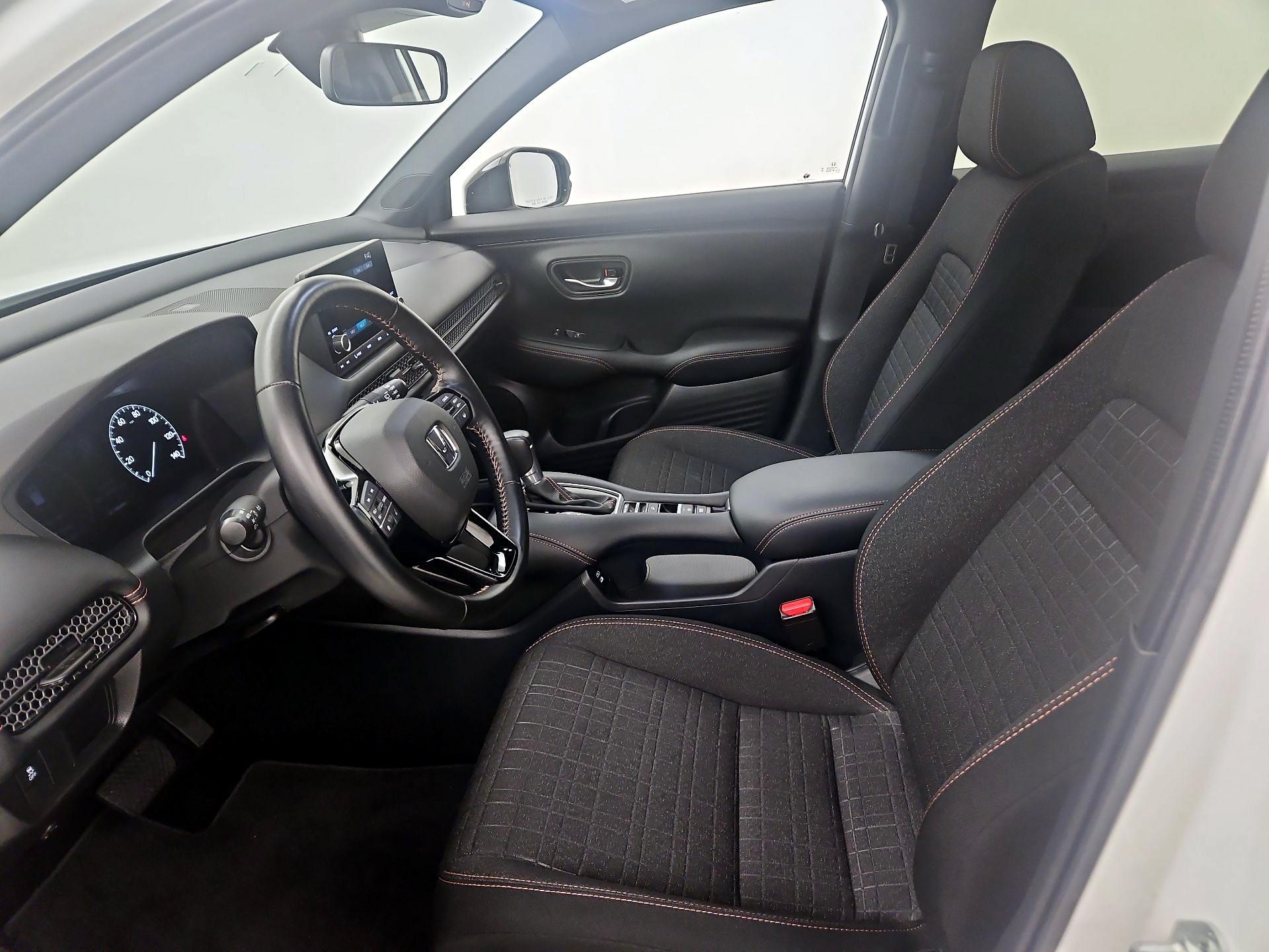 Thumbnail: 2025 Honda HR-V - 11