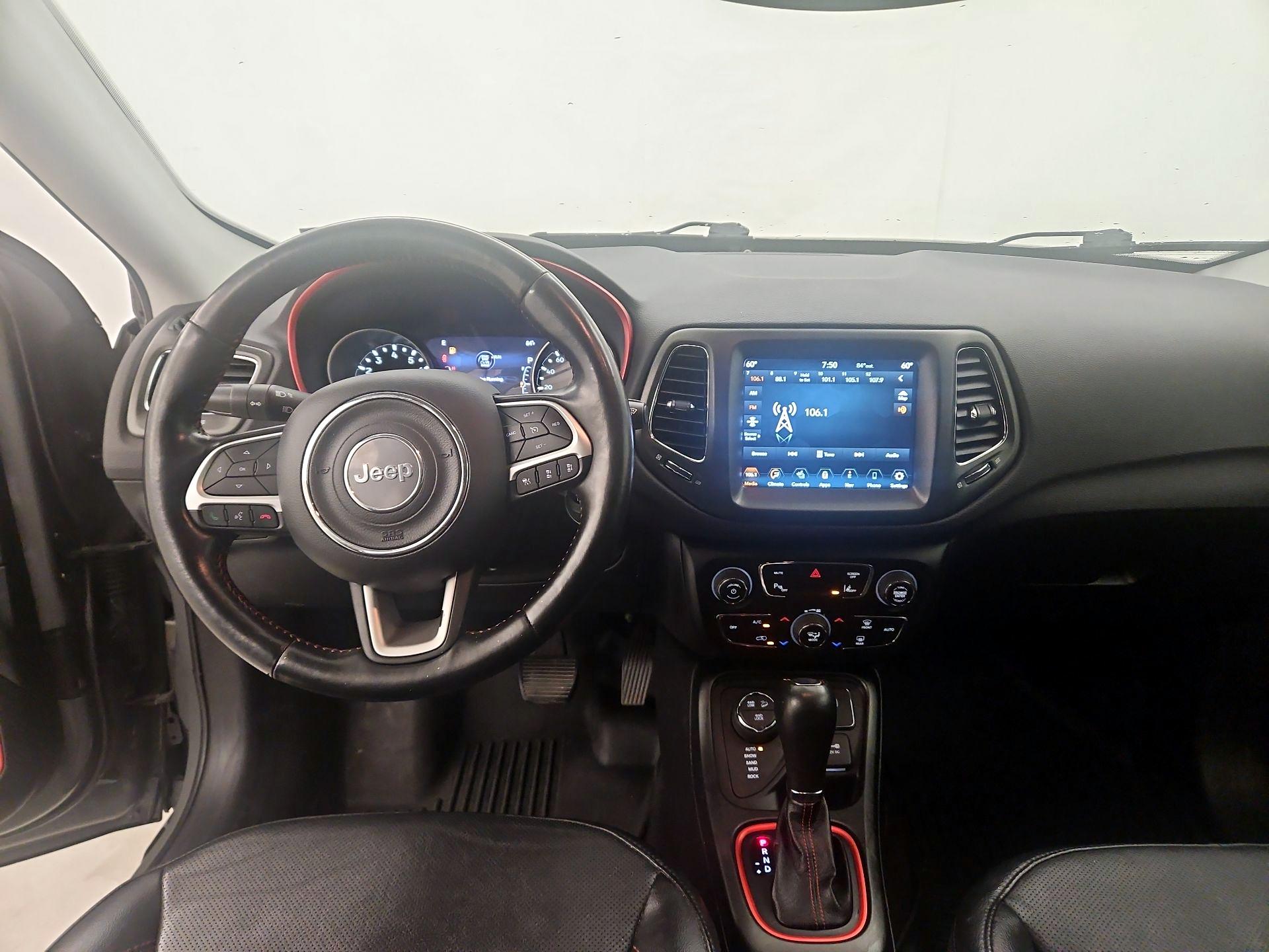 Thumbnail: 2021 Jeep Compass - 9