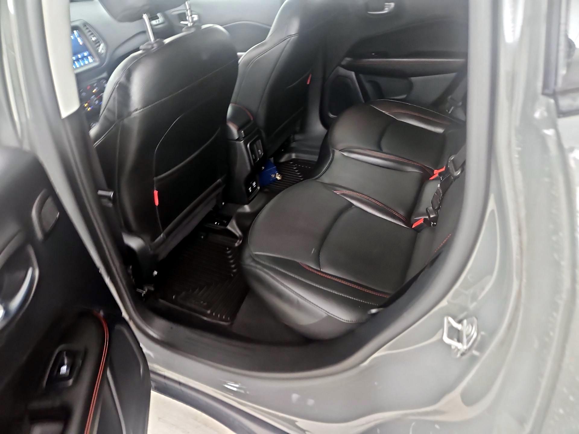 Thumbnail: 2021 Jeep Compass - 18