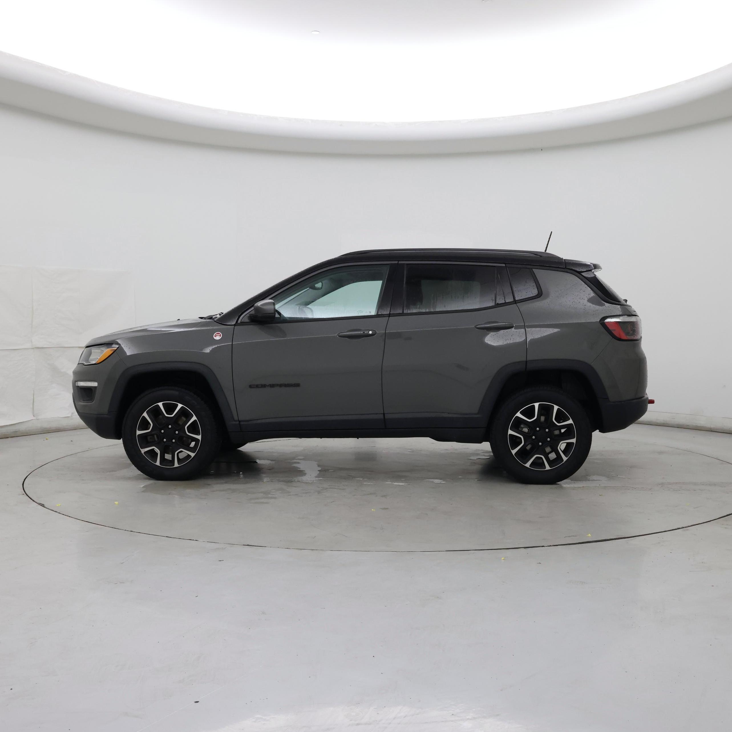 Thumbnail: 2021 Jeep Compass - 3