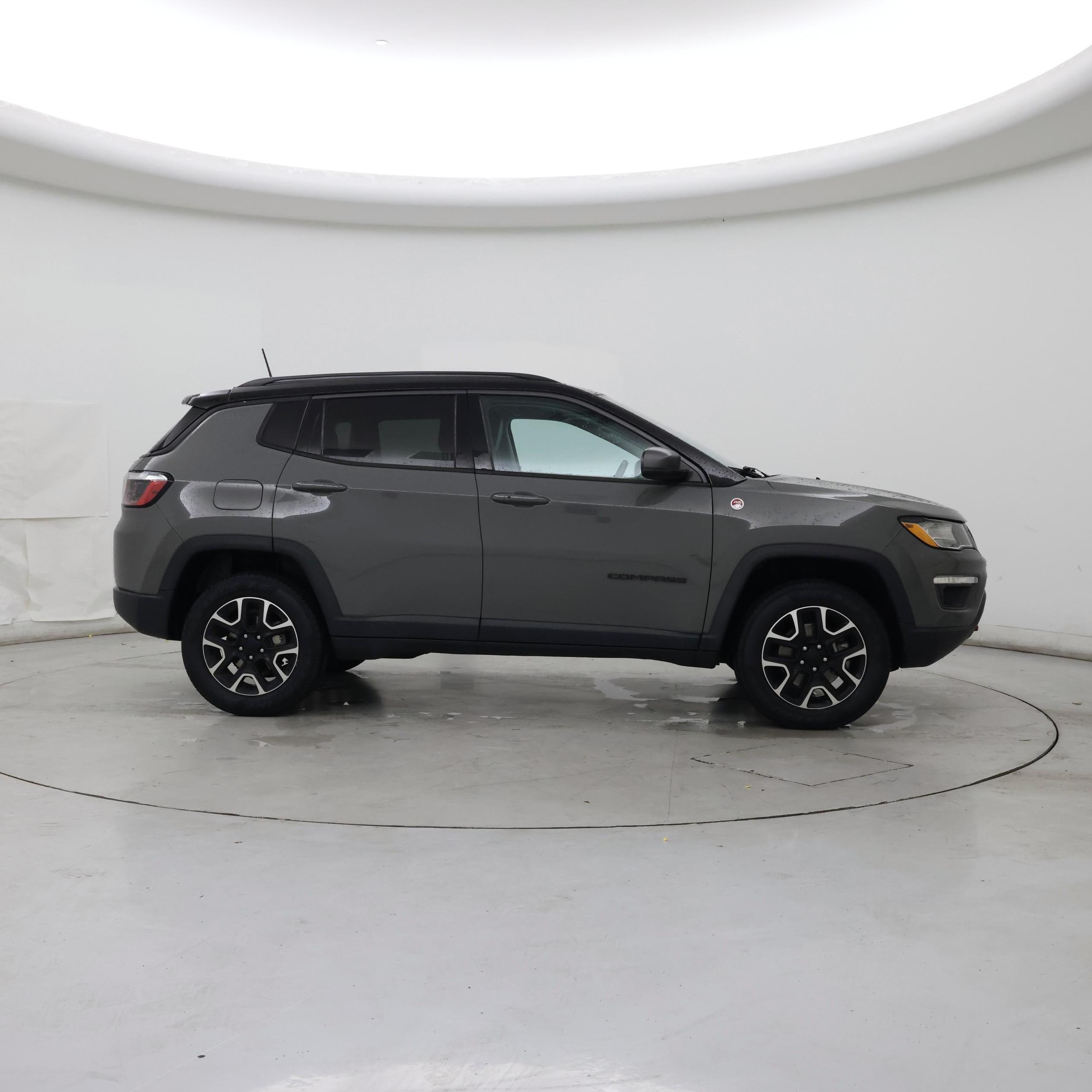 Thumbnail: 2021 Jeep Compass - 7
