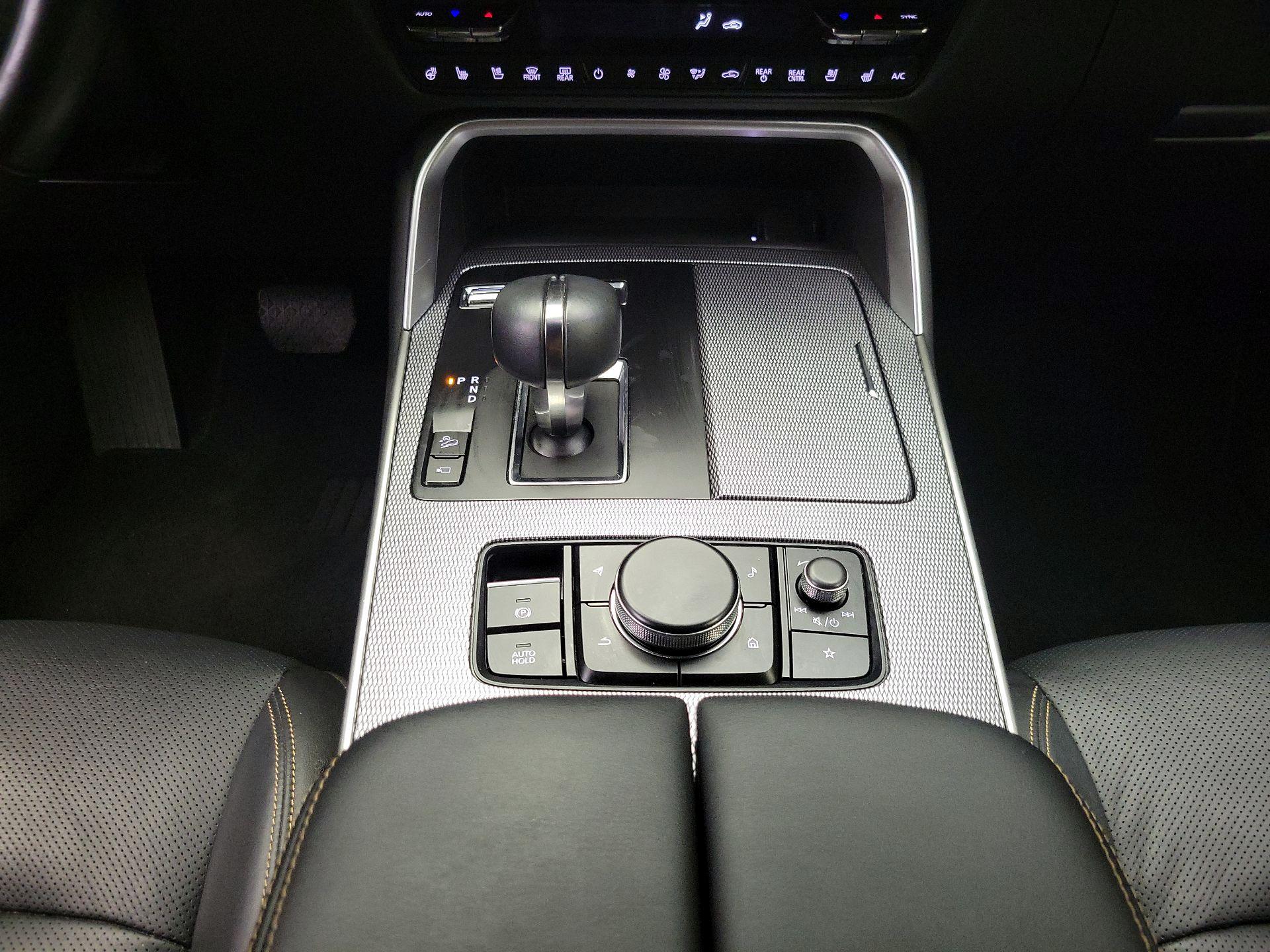 Thumbnail: 2024 Mazda CX-90 - 18