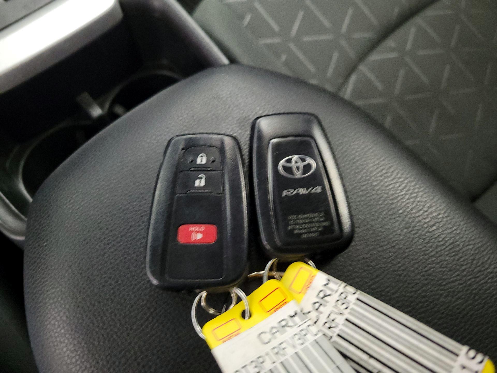 Thumbnail: 2023 Toyota RAV4 - 18