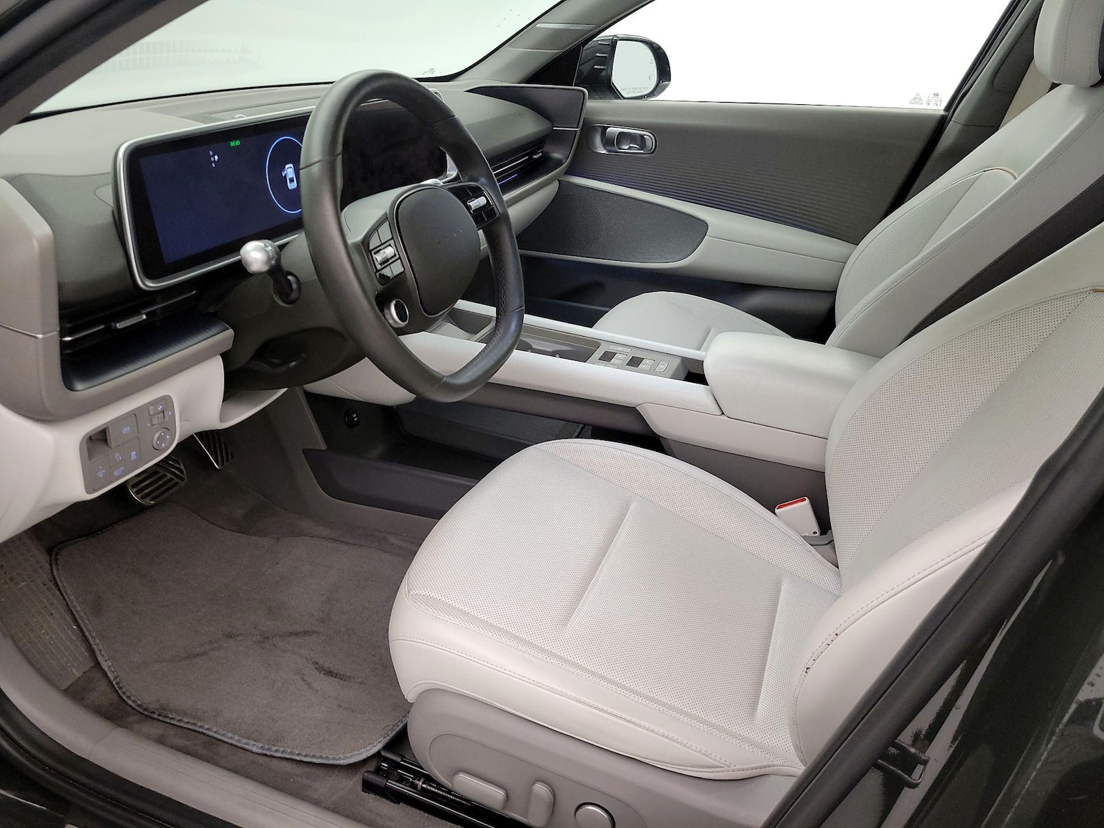 2024 Hyundai IONIQ 6 Limited - Photo 12