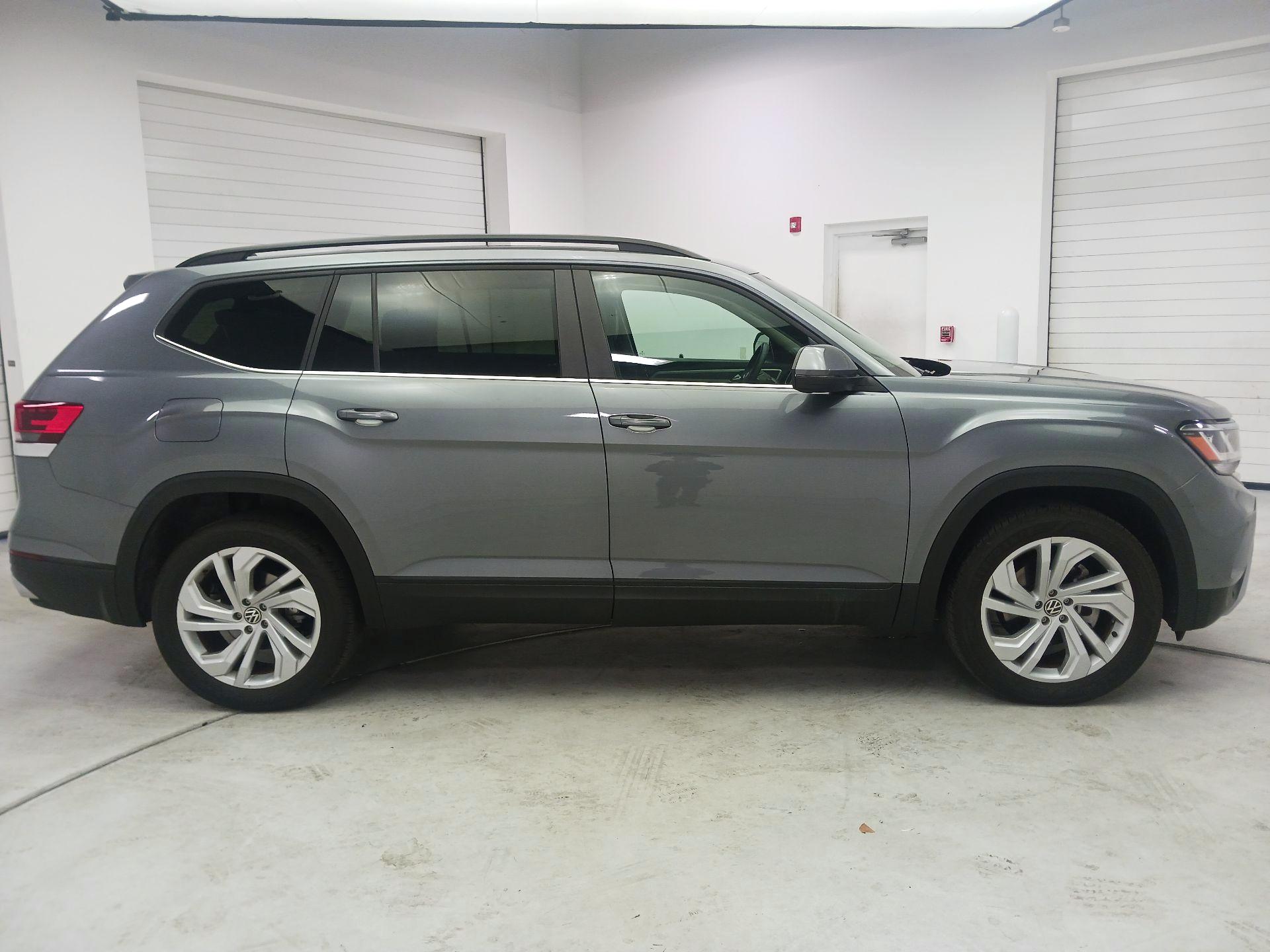 Thumbnail: 2023 Volkswagen Atlas - 4
