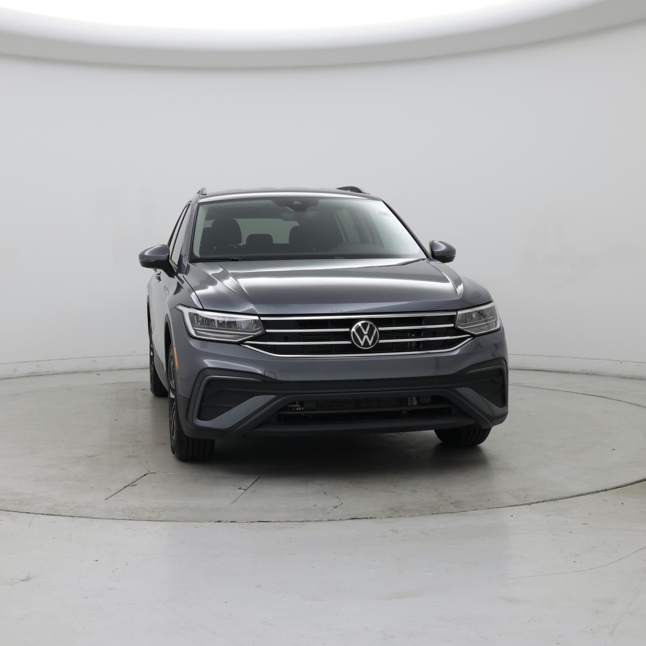 Thumbnail: 2024 Volkswagen Tiguan - 5
