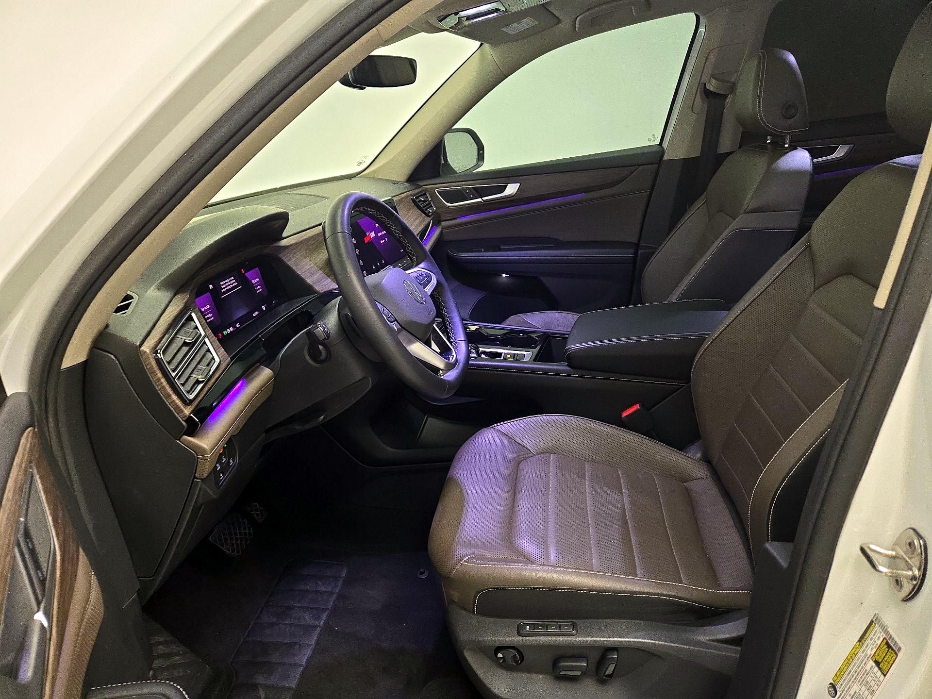 Thumbnail: 2024 Volkswagen Atlas - 11