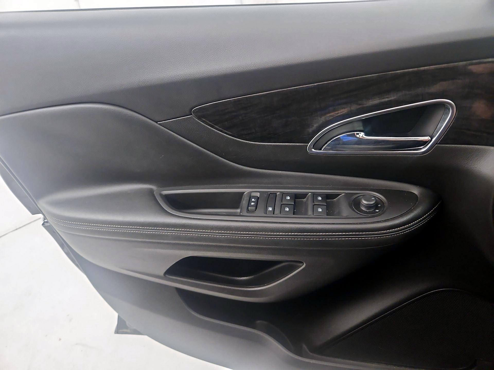 Thumbnail: 2015 Buick Encore - 12
