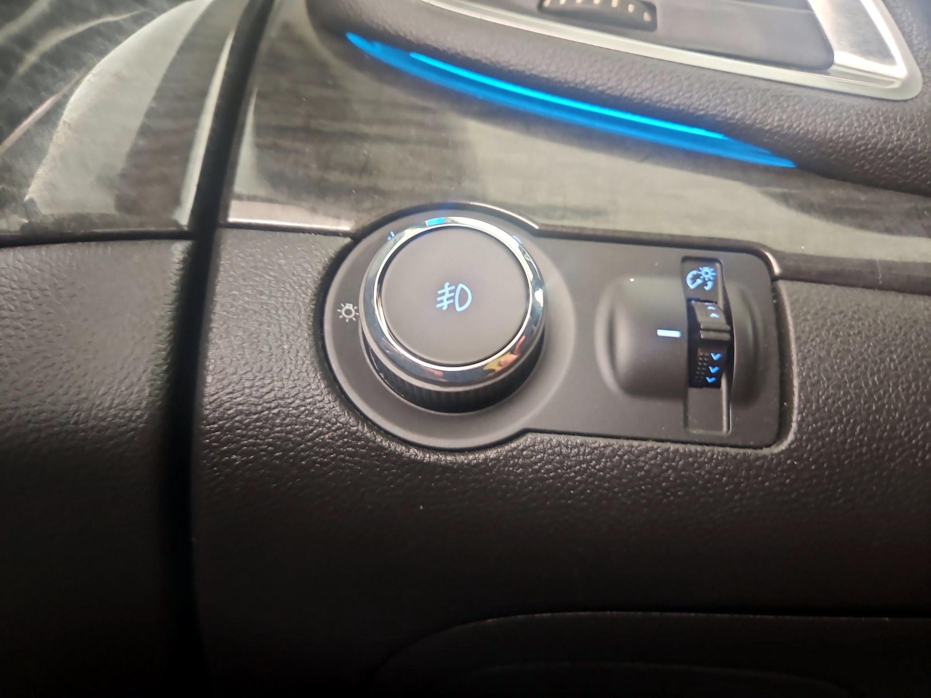 Thumbnail: 2015 Buick Encore - 13