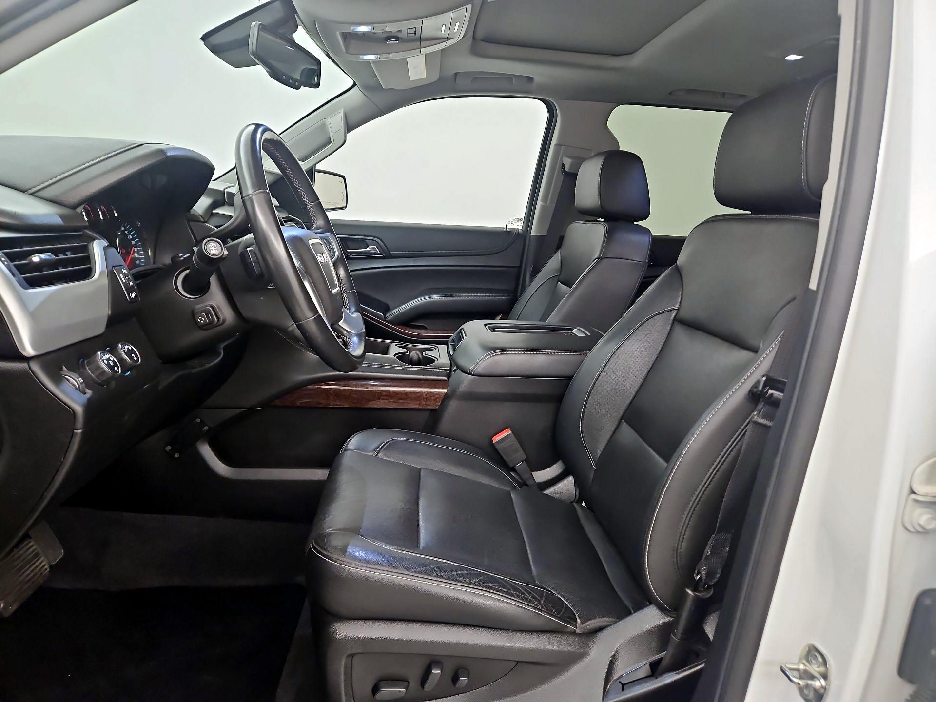 Thumbnail: 2020 GMC Yukon XL - 11