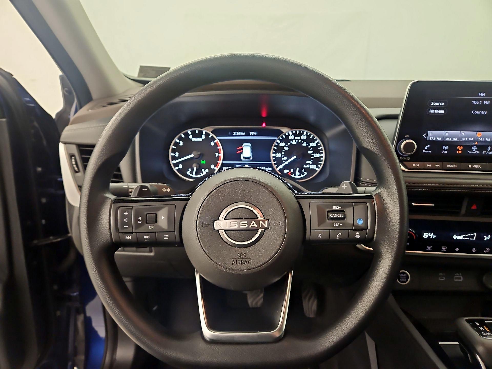 Thumbnail: 2023 Nissan Rogue - 10