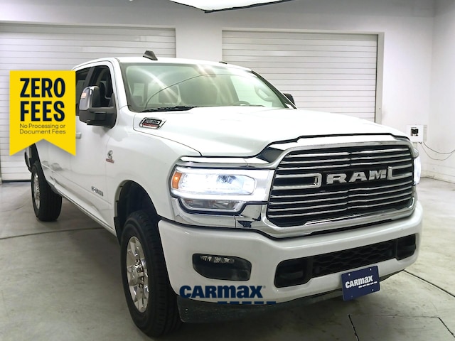 White 2024 RAM 2500 Laramie Crew Cab 4WD Pickup Truck Four-Wheel Drive Automatic