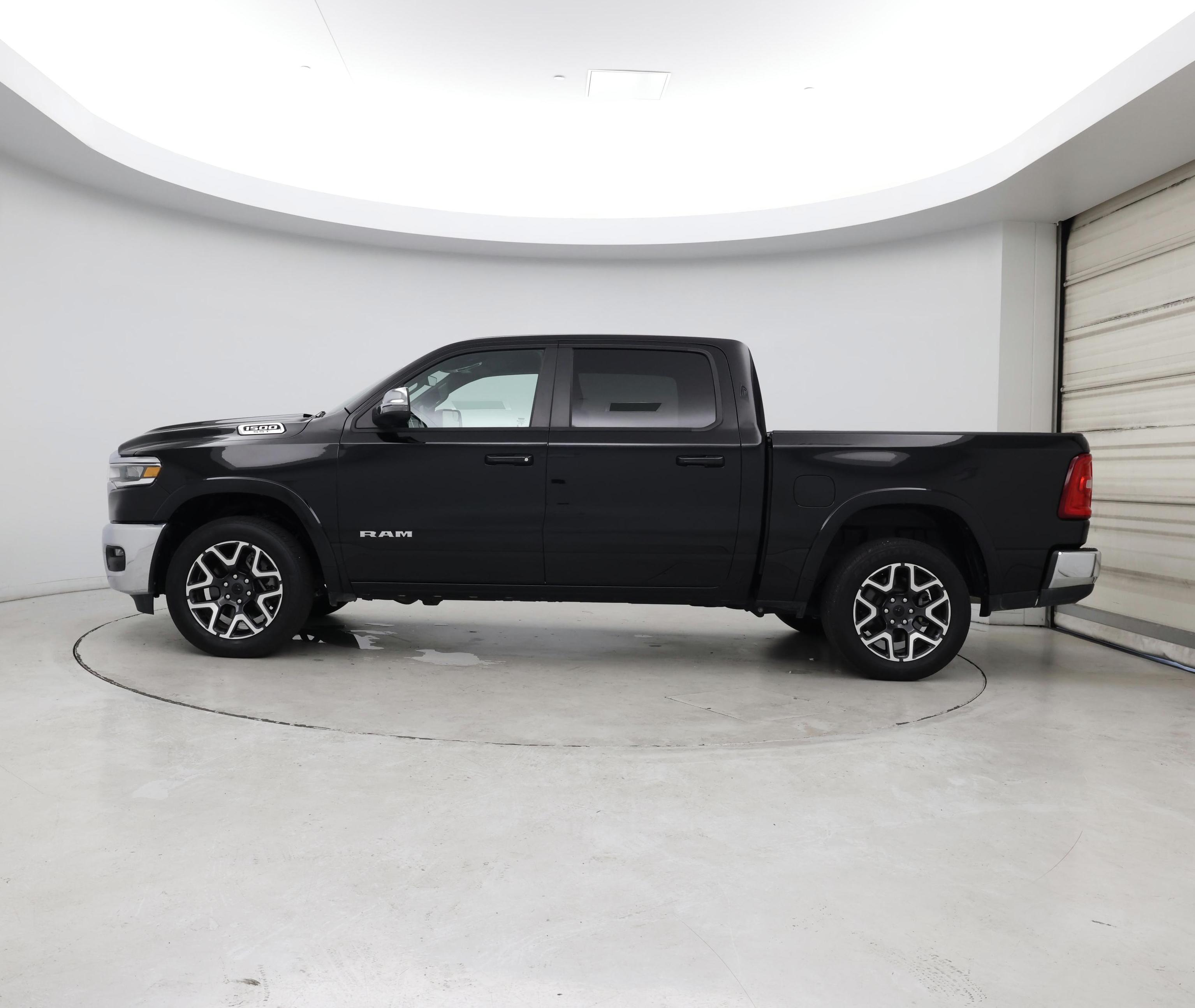 Thumbnail: 2025 RAM 1500 - 3
