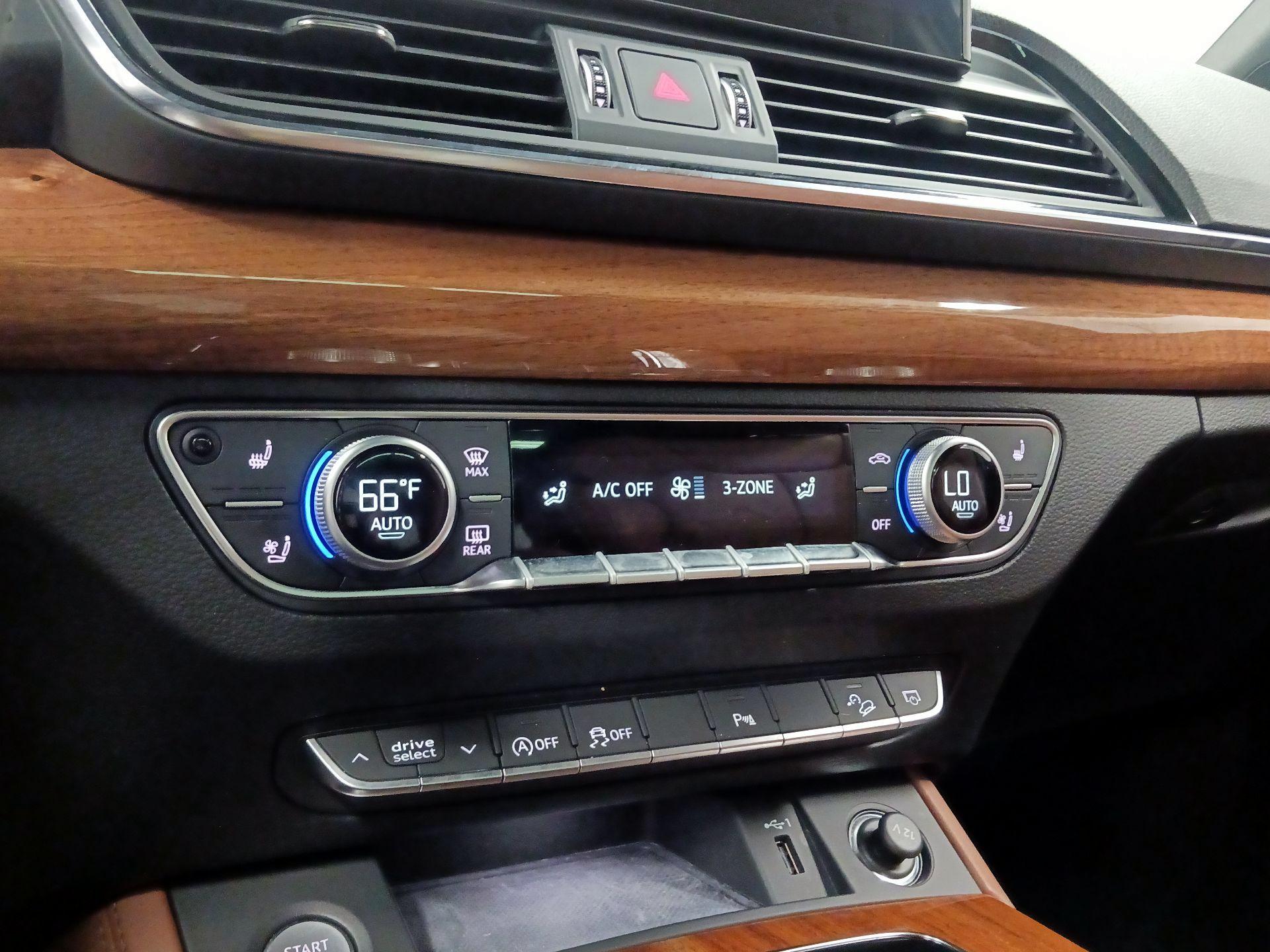 Thumbnail: 2023 Audi Q5 - 14