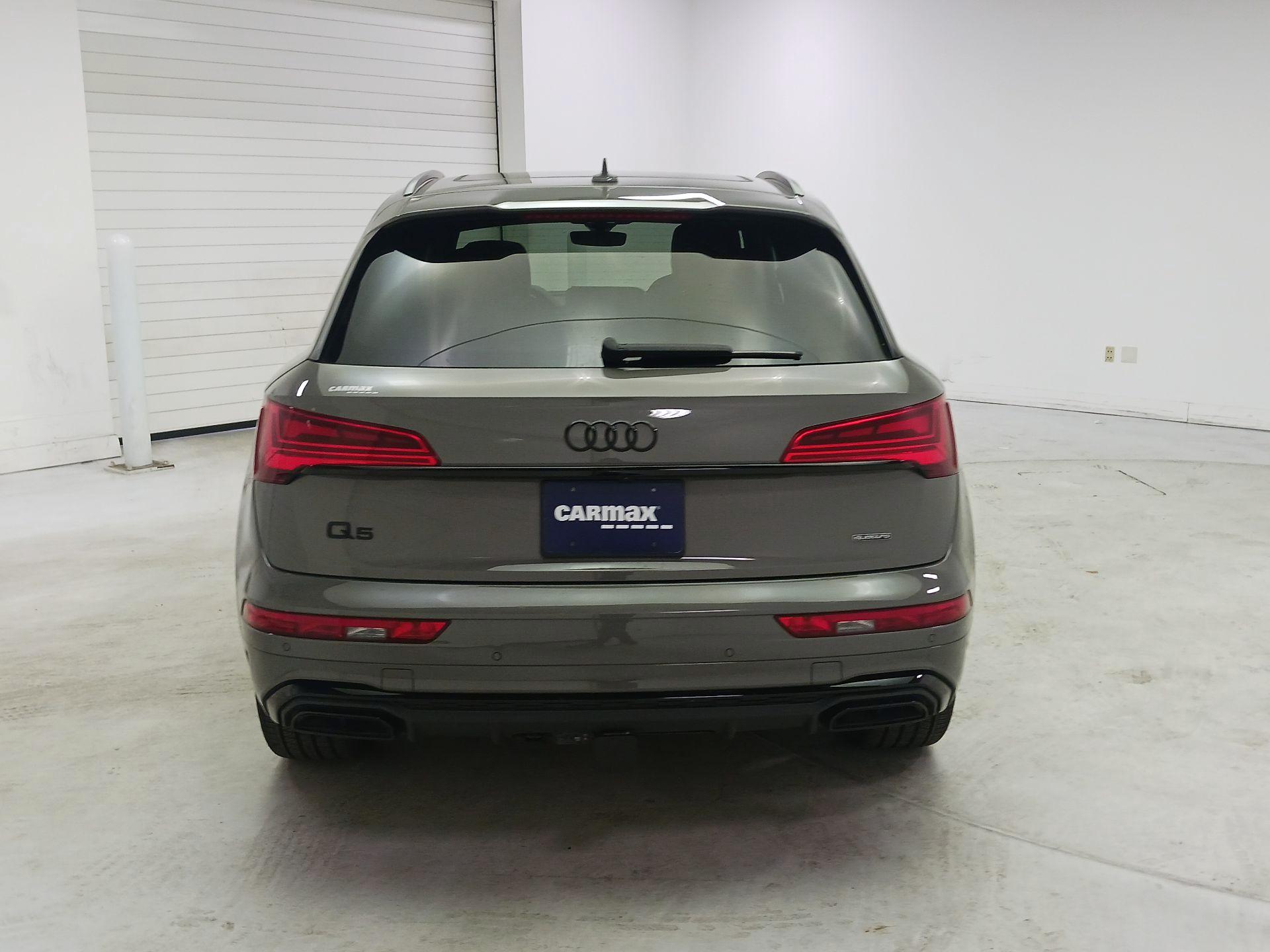 Thumbnail: 2023 Audi Q5 - 6