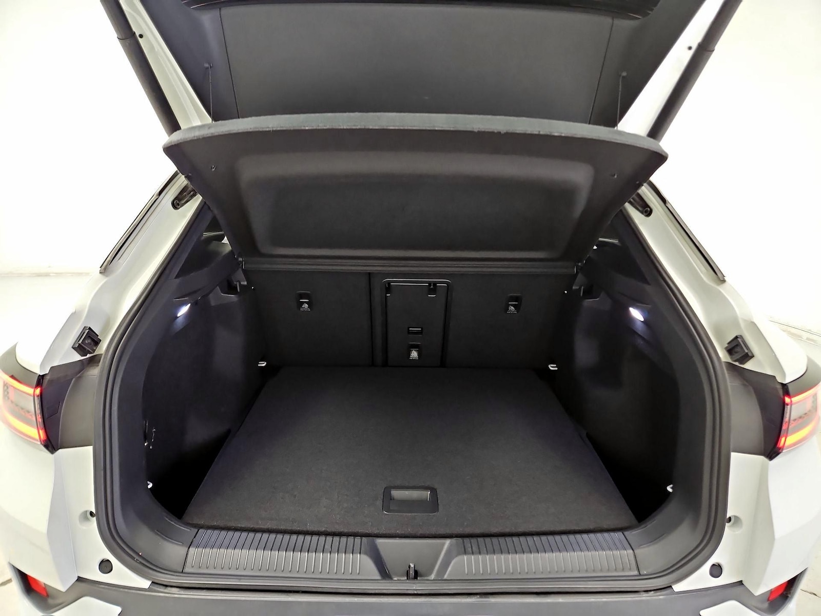 2023 Volkswagen ID.4 PRO S PLUS - Photo 21