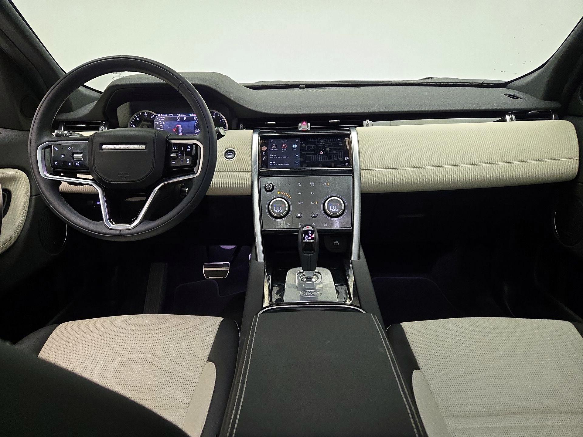 Thumbnail: 2023 Land Rover Discovery Sport - 9
