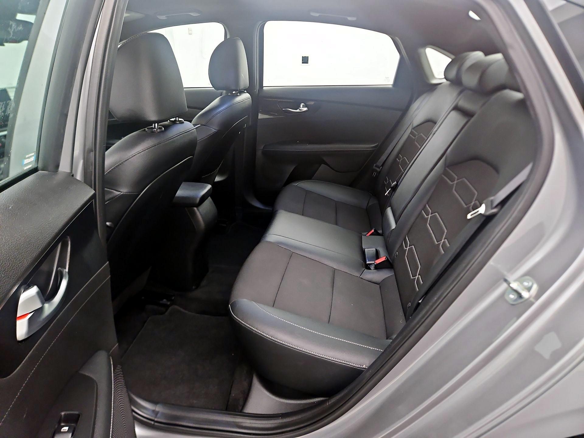 Thumbnail: 2024 Kia Forte - 18