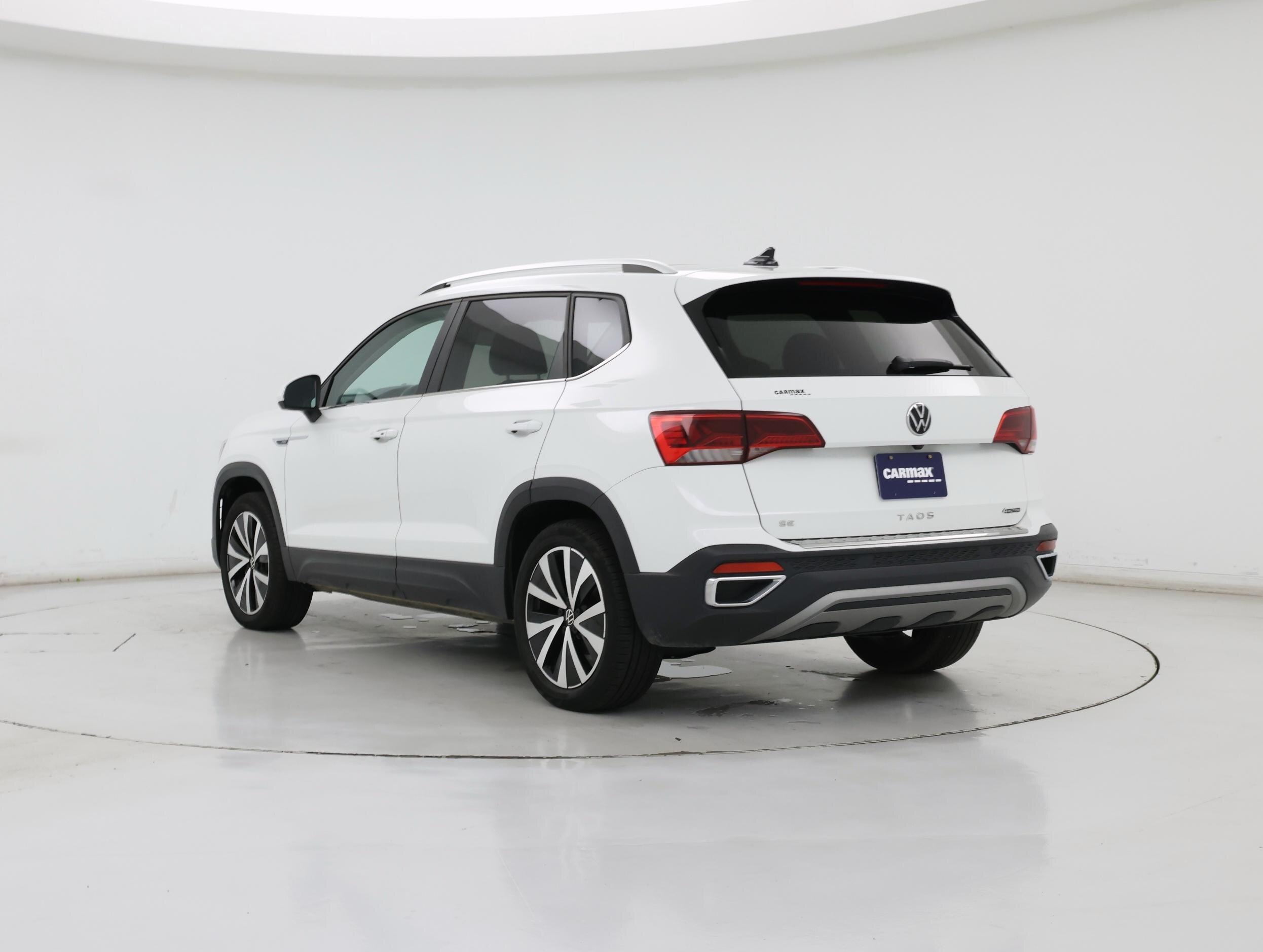 Thumbnail: 2023 Volkswagen Taos - 2