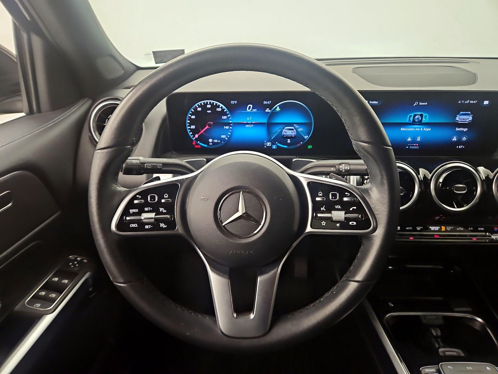 Thumbnail: 2023 Mercedes-Benz GLB - 10