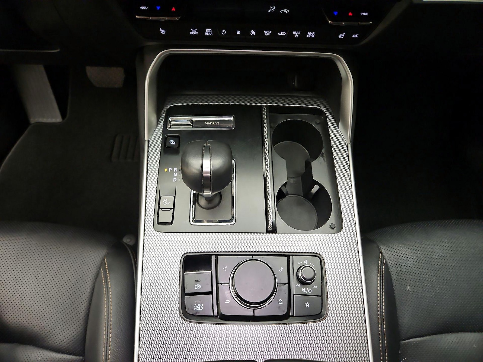 2024 Mazda CX-90 Preferred Package - Photo 18