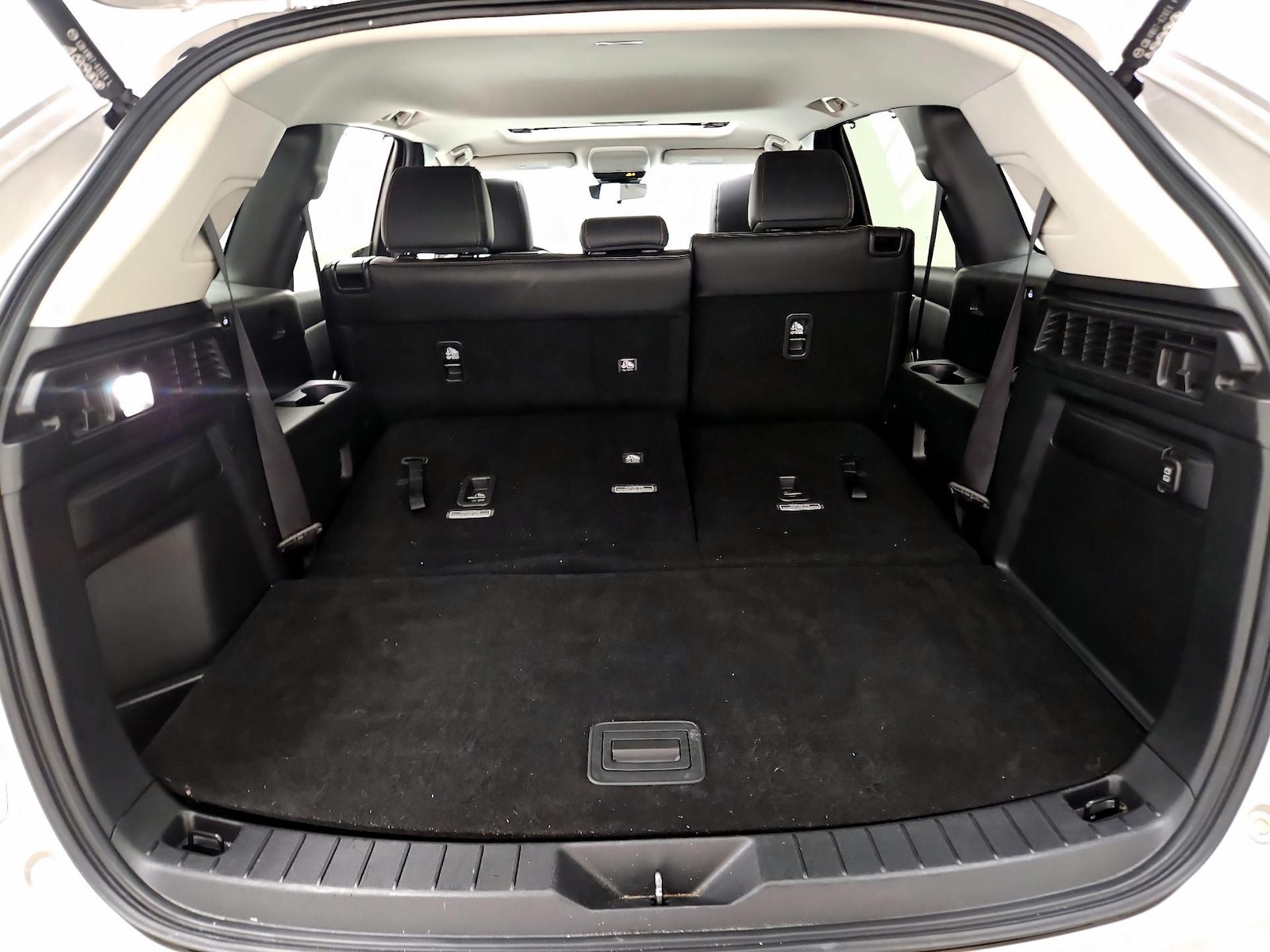 2024 Mazda CX-90 Preferred Package - Photo 24