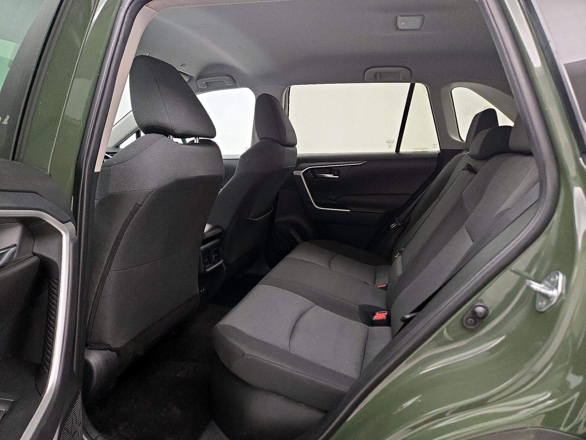 Thumbnail: 2024 Toyota RAV4 - 19