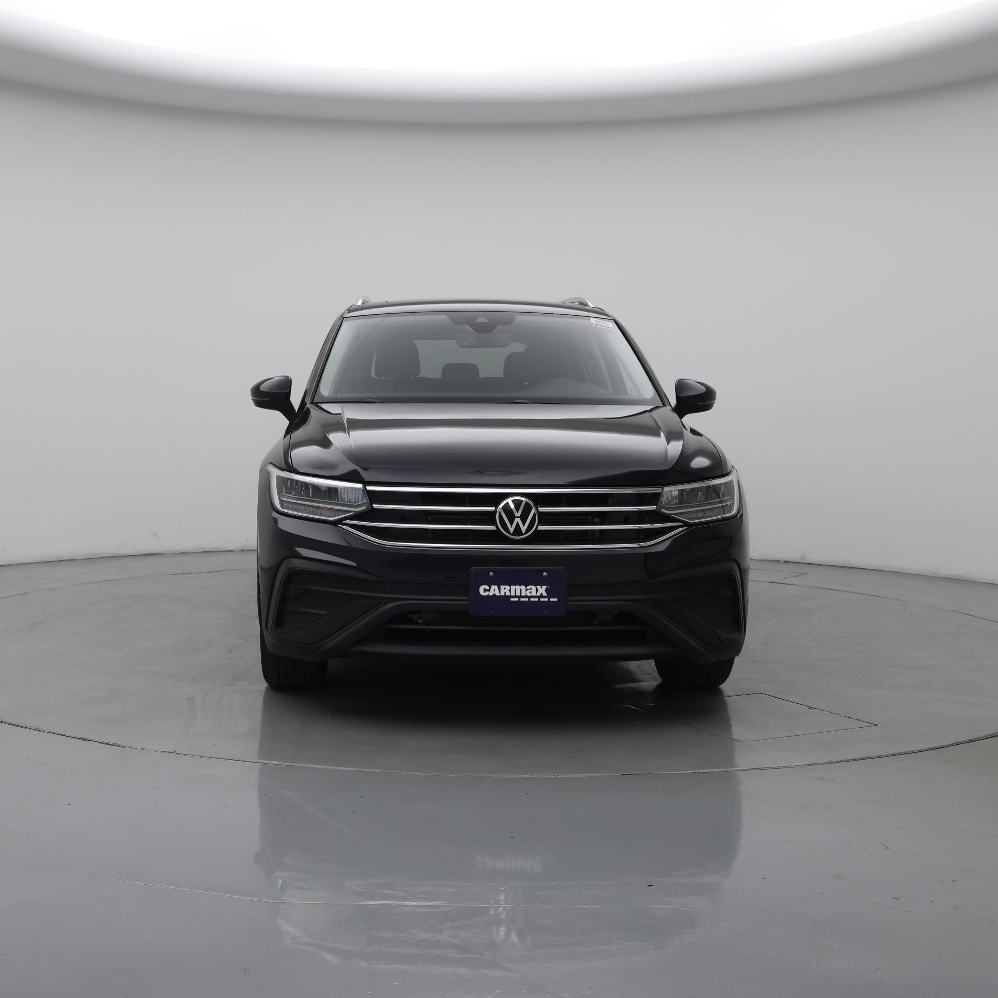 Thumbnail: 2022 Volkswagen Tiguan - 5