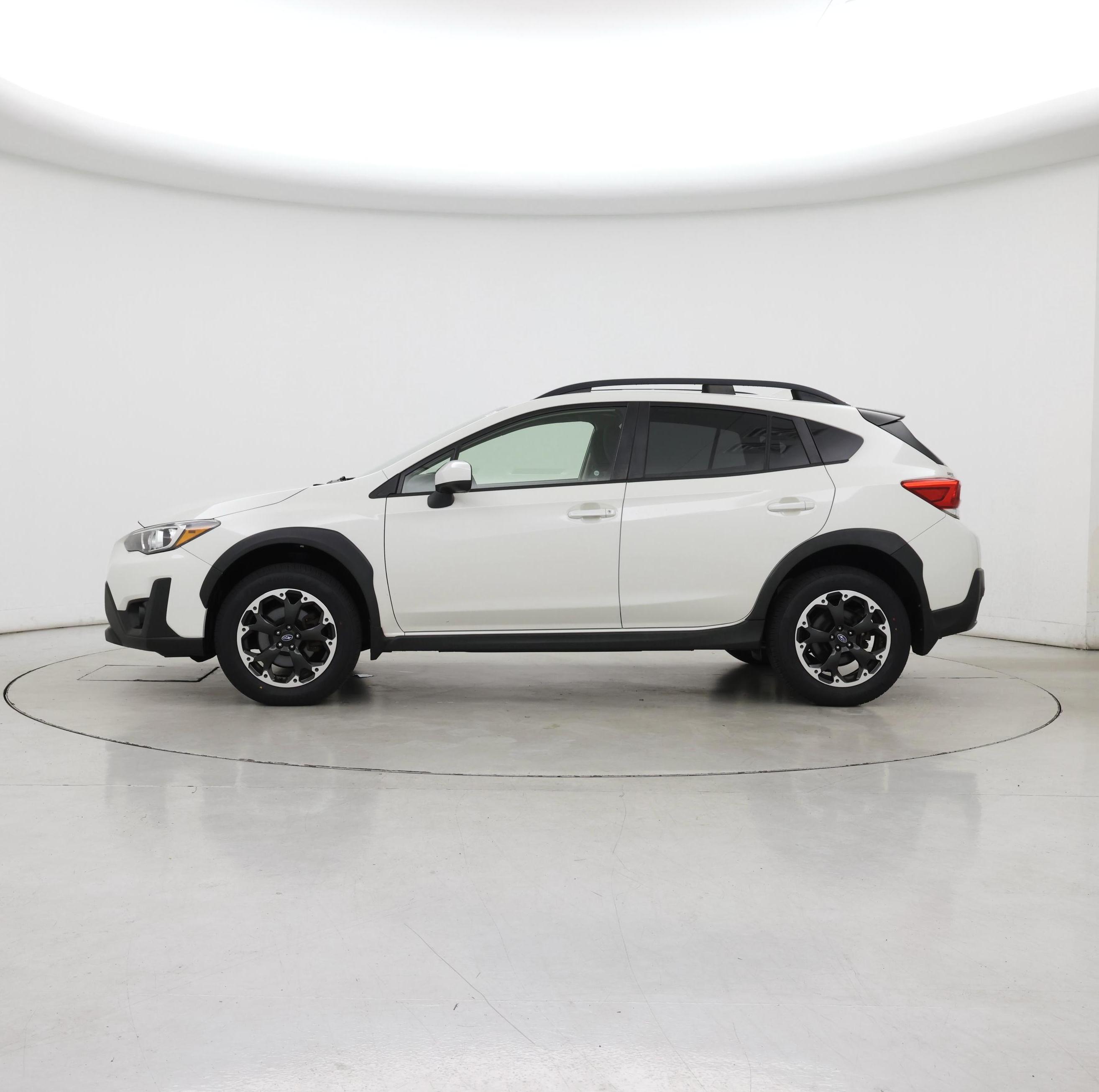 Thumbnail: 2021 Subaru Crosstrek - 3
