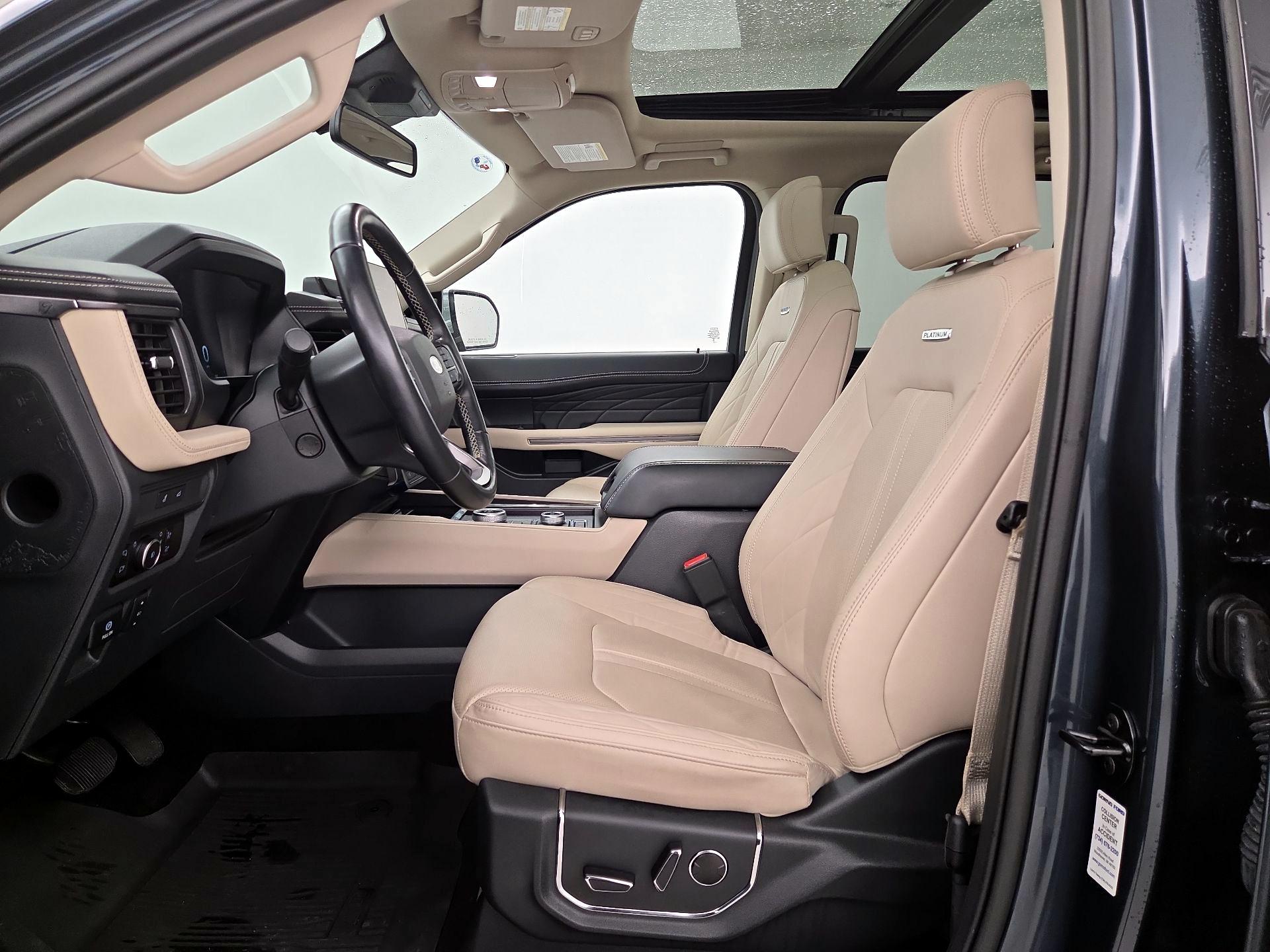 Thumbnail: 2023 Ford Expedition - 11