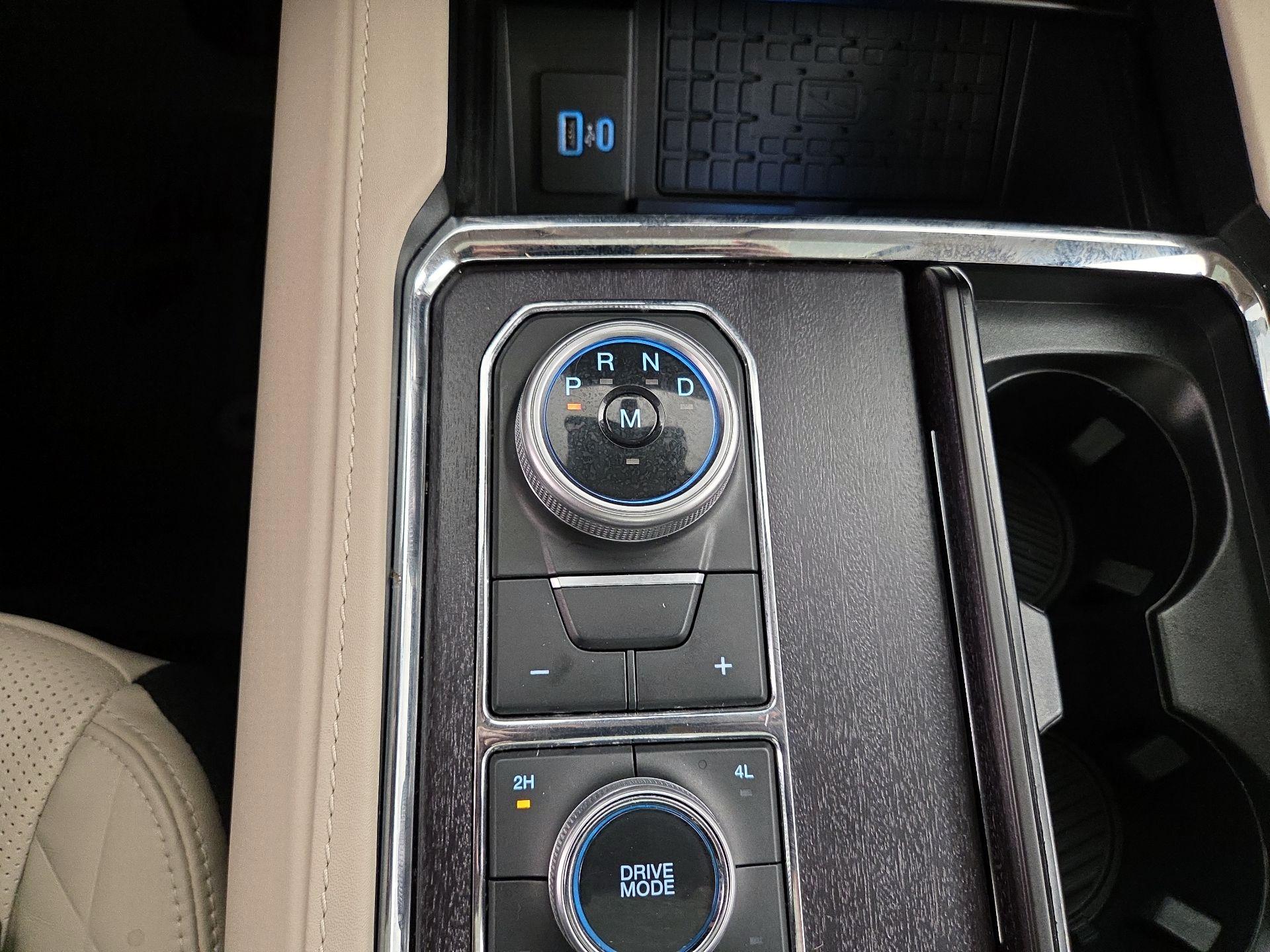 Thumbnail: 2023 Ford Expedition - 18
